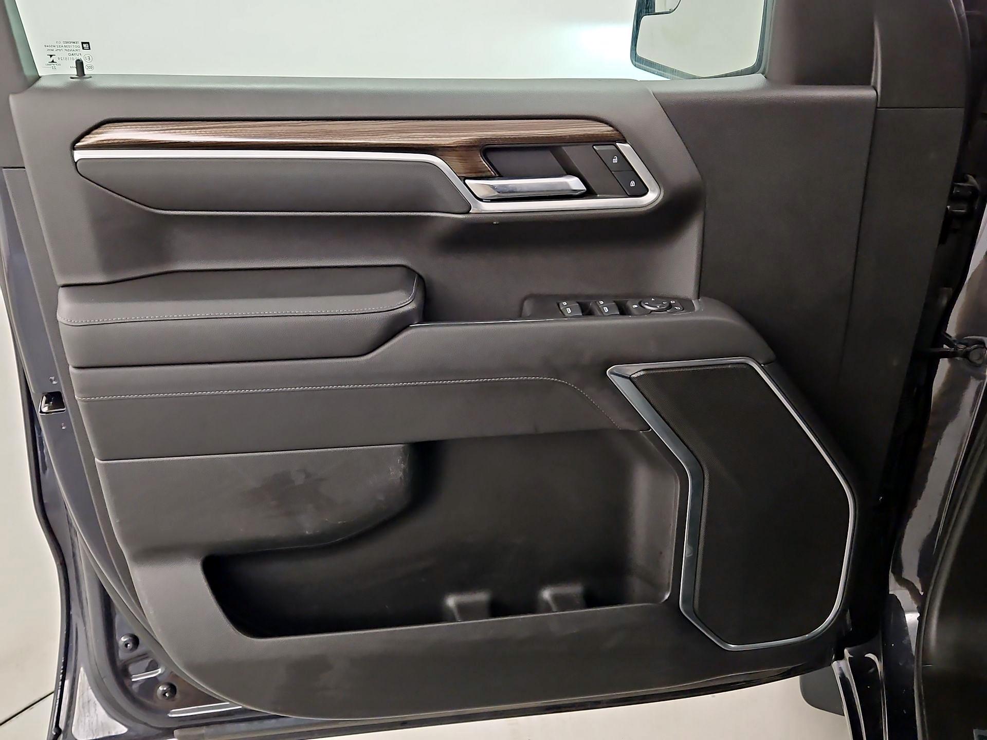 Thumbnail: 2022 Chevrolet Silverado 1500 - 12