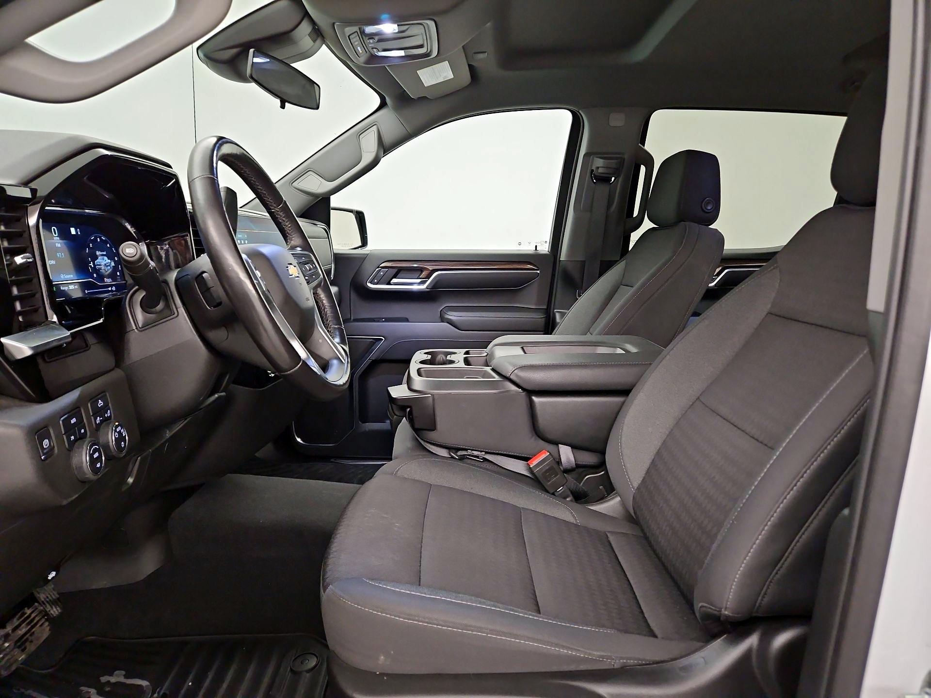 Thumbnail: 2022 Chevrolet Silverado 1500 - 11