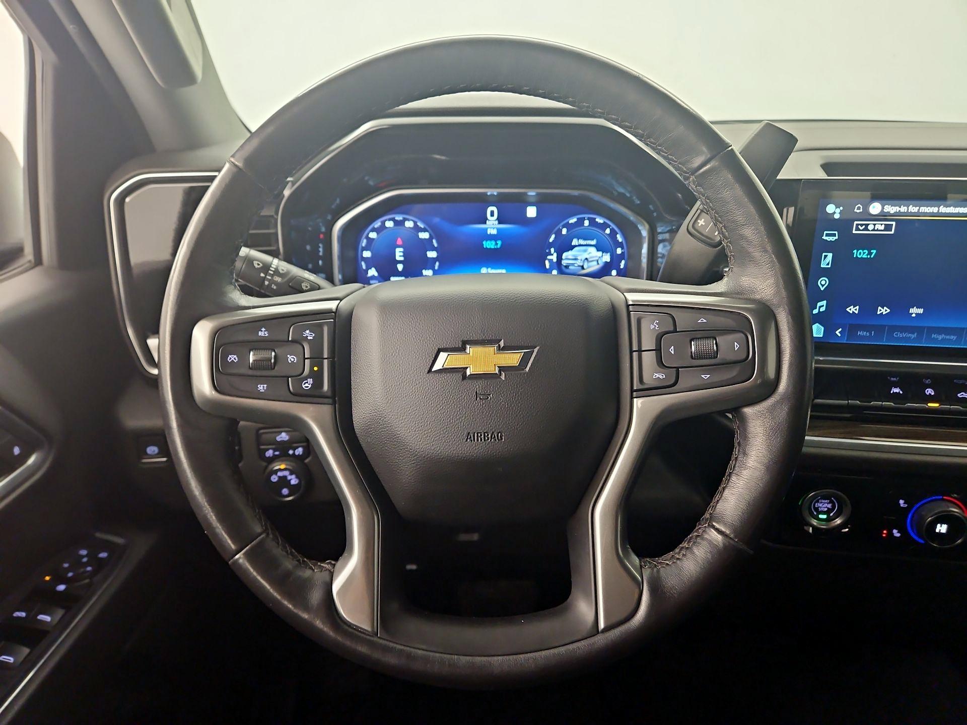 Thumbnail: 2022 Chevrolet Silverado 1500 - 10