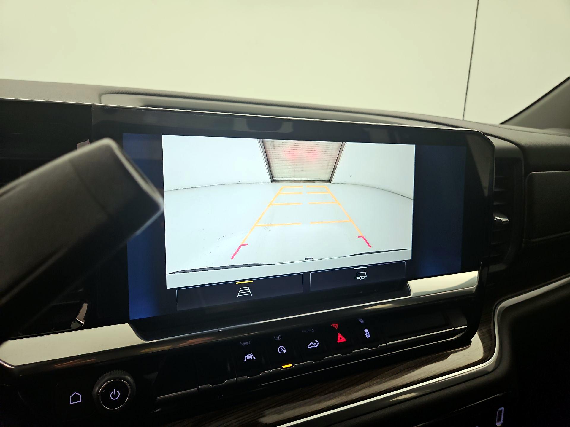 Thumbnail: 2022 Chevrolet Silverado 1500 - 14