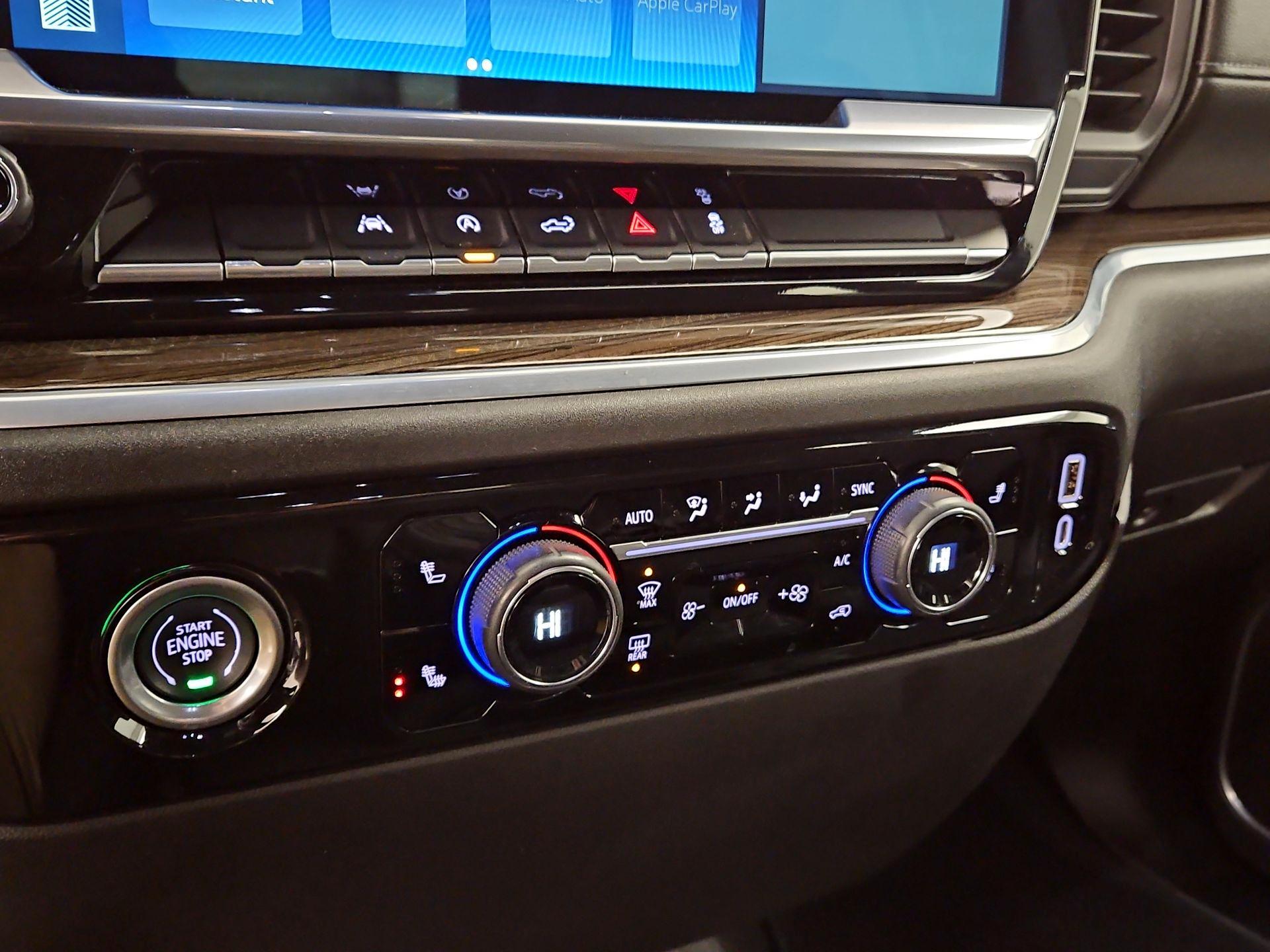 Thumbnail: 2022 Chevrolet Silverado 1500 - 16