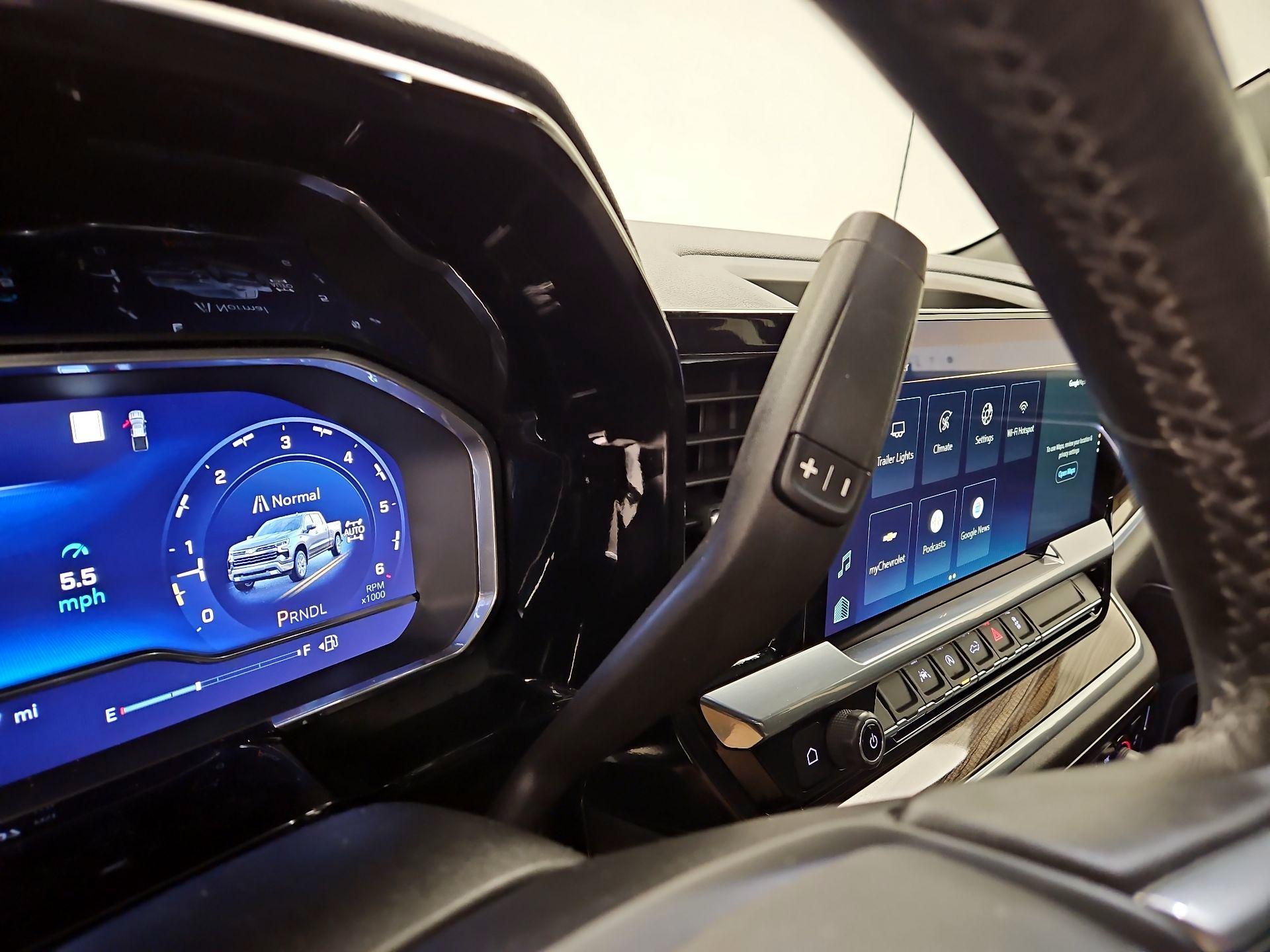 Thumbnail: 2022 Chevrolet Silverado 1500 - 17