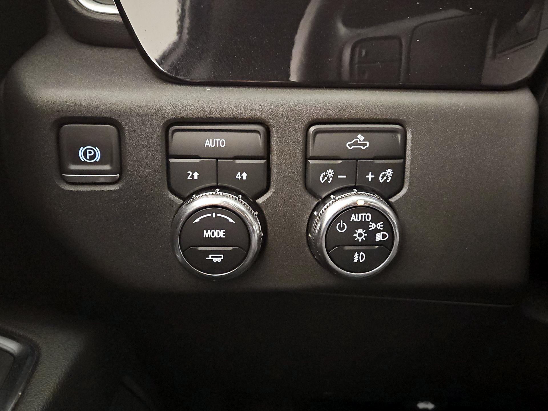 Thumbnail: 2024 GMC Sierra 1500 - 12