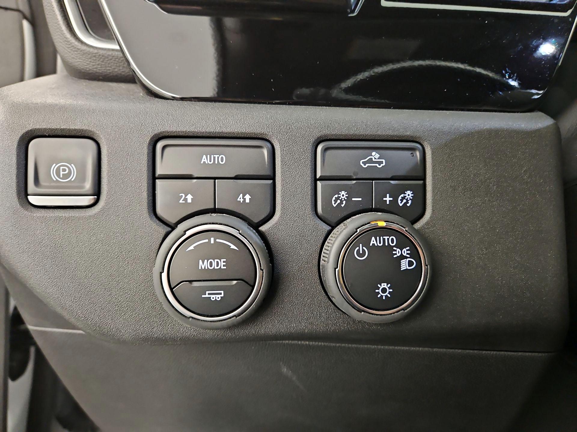 Thumbnail: 2022 Chevrolet Silverado 1500 - 13