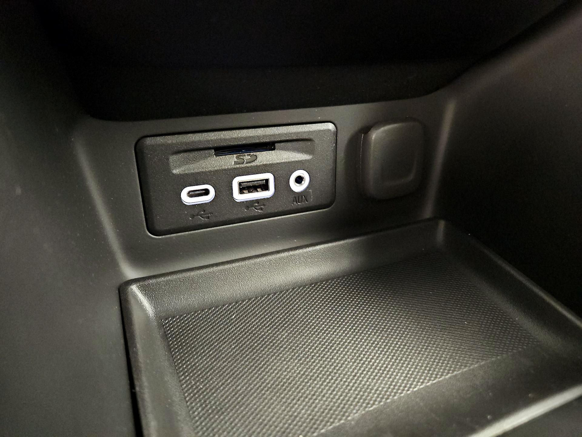 Thumbnail: 2023 GMC Terrain - 18