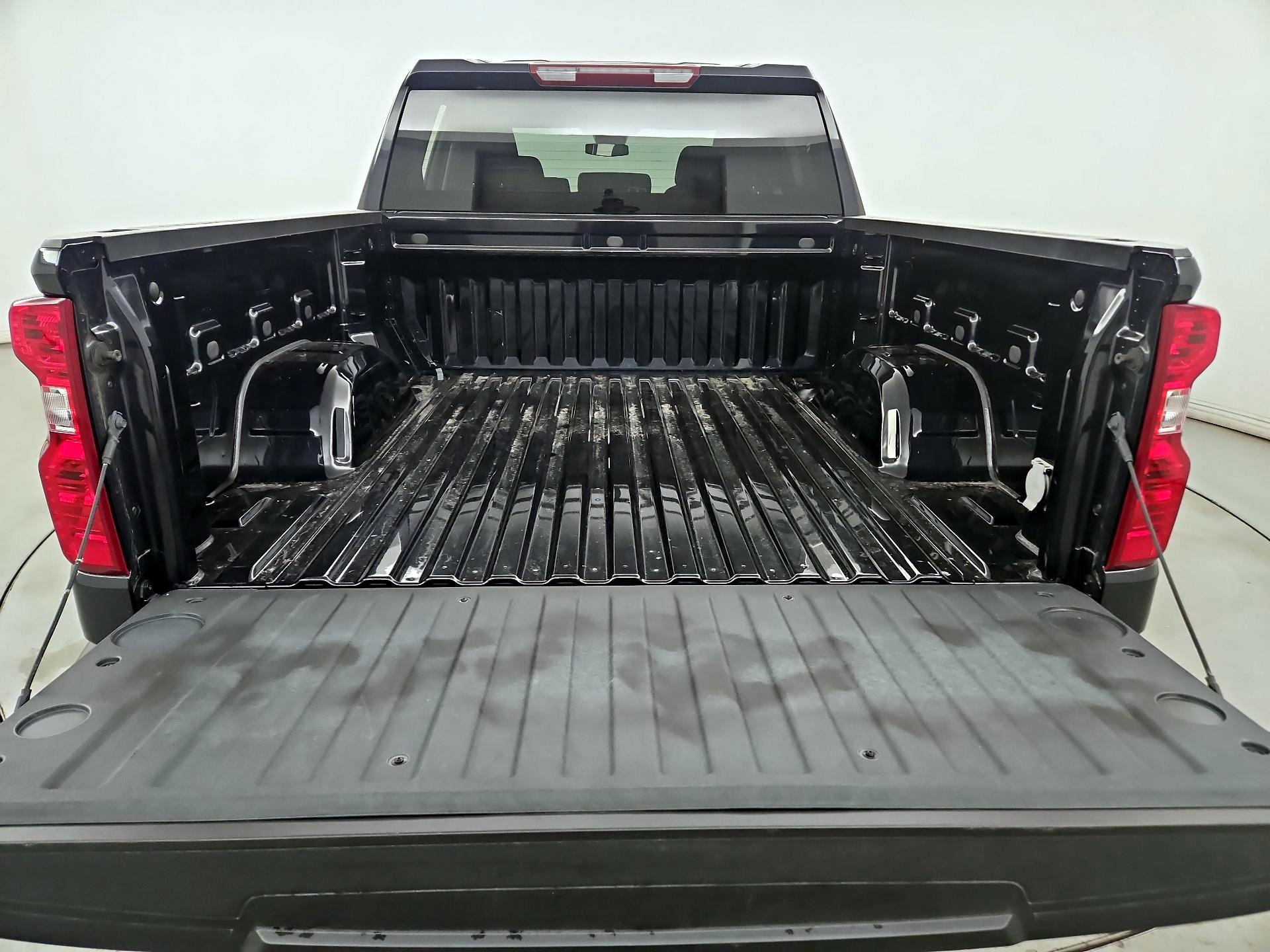 Thumbnail: 2022 Chevrolet Silverado 1500 - 20