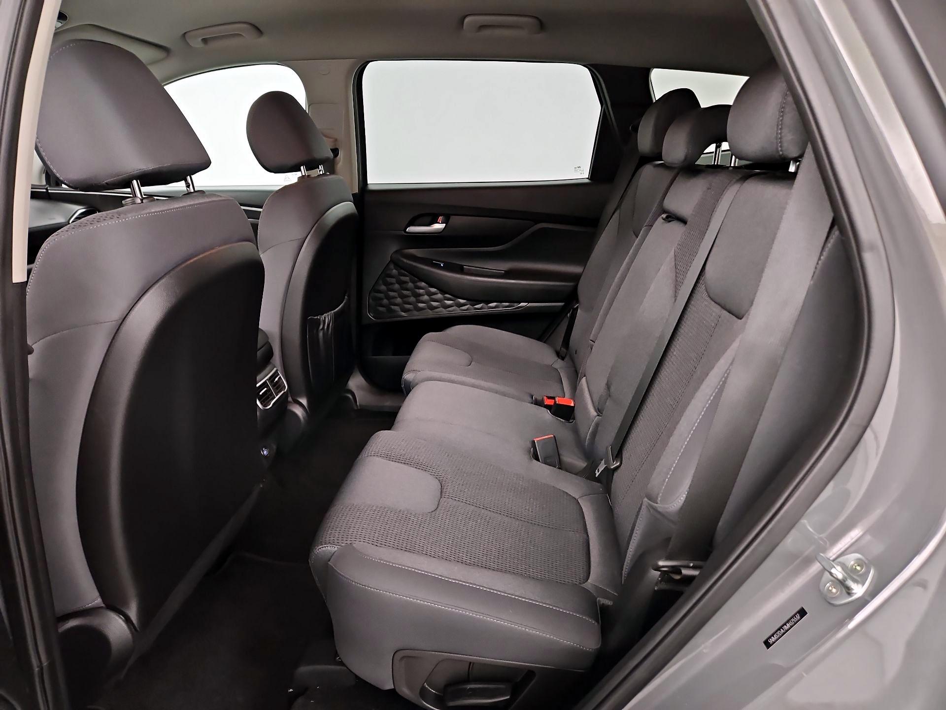 Thumbnail: 2021 Hyundai Santa Fe - 19