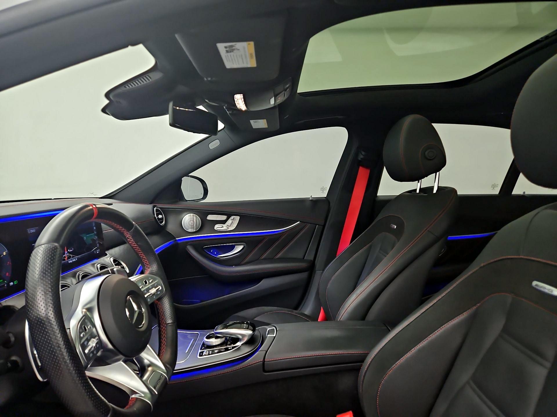 Thumbnail: 2020 Mercedes-Benz E-Class - 20