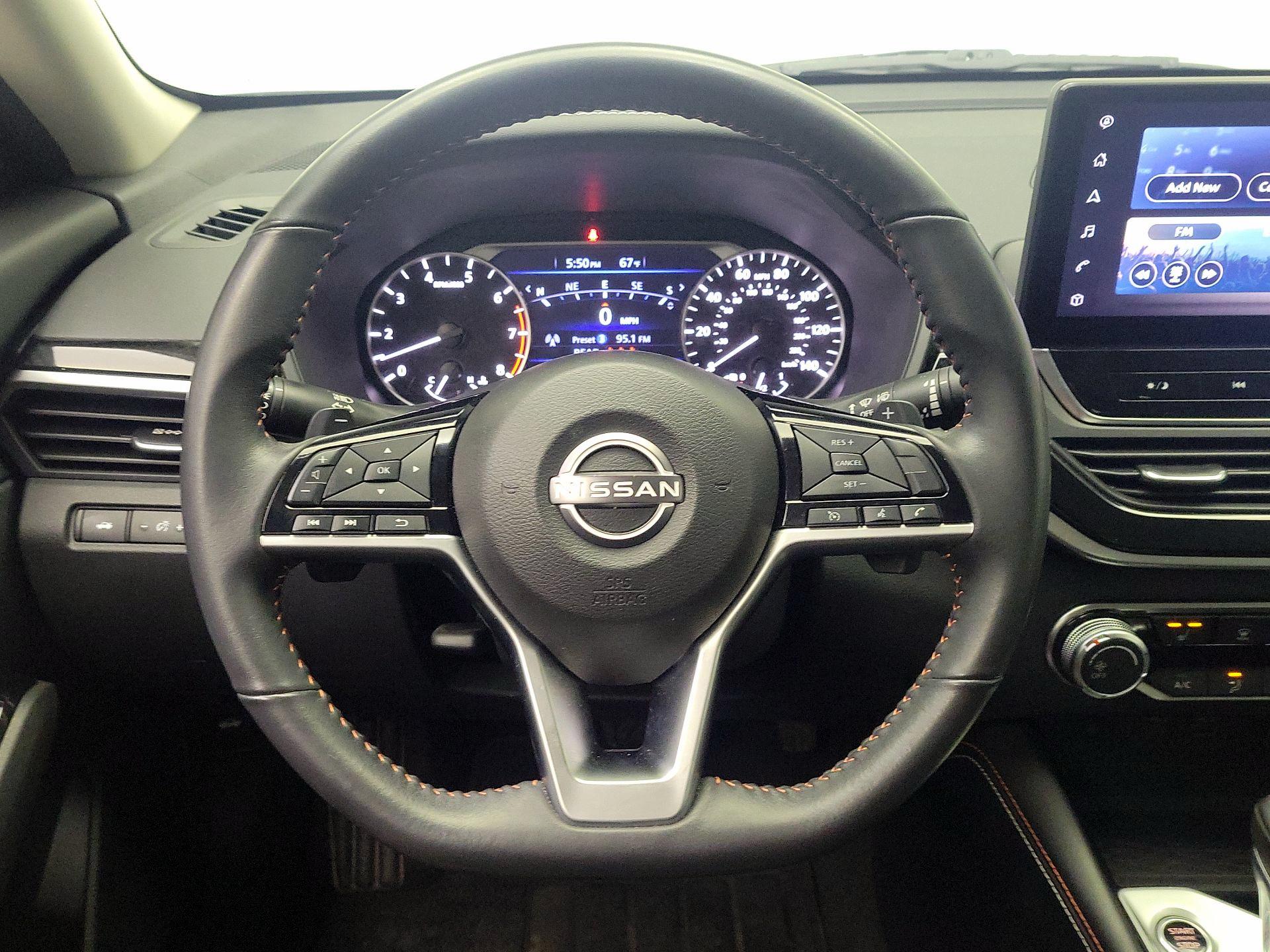 Thumbnail: 2023 Nissan Altima - 10