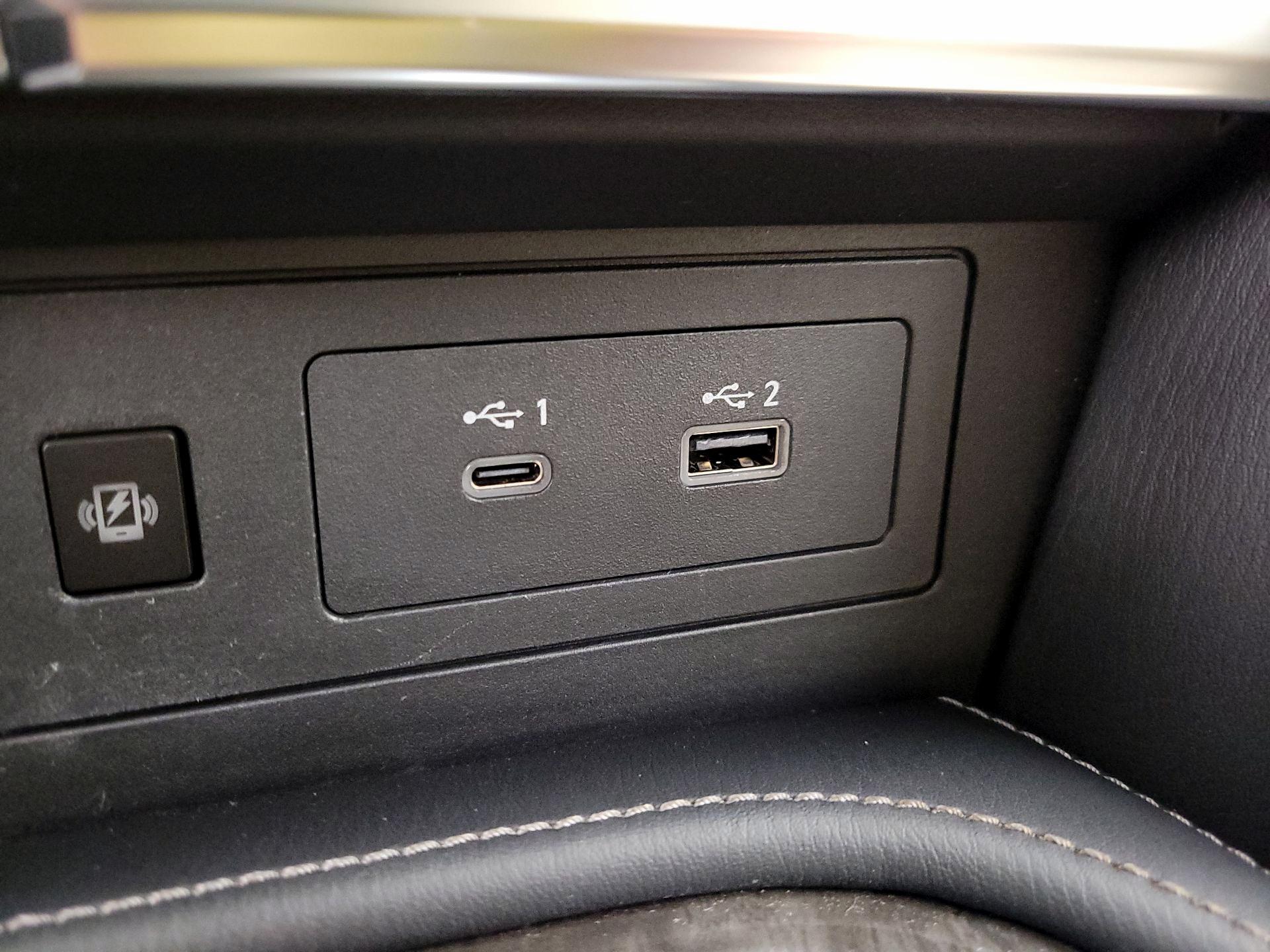 Thumbnail: 2023 Nissan Armada - 19