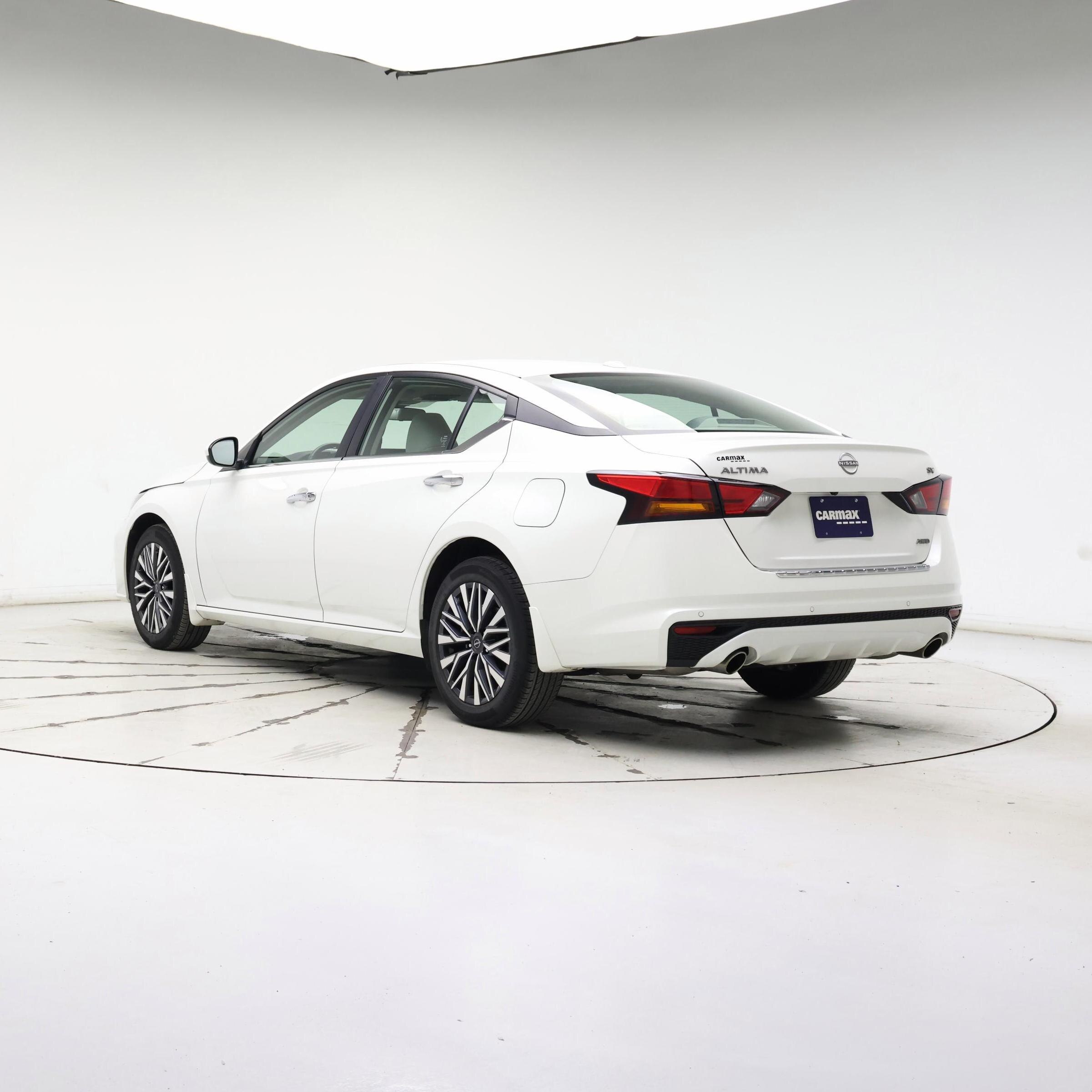 Thumbnail: 2023 Nissan Altima - 2