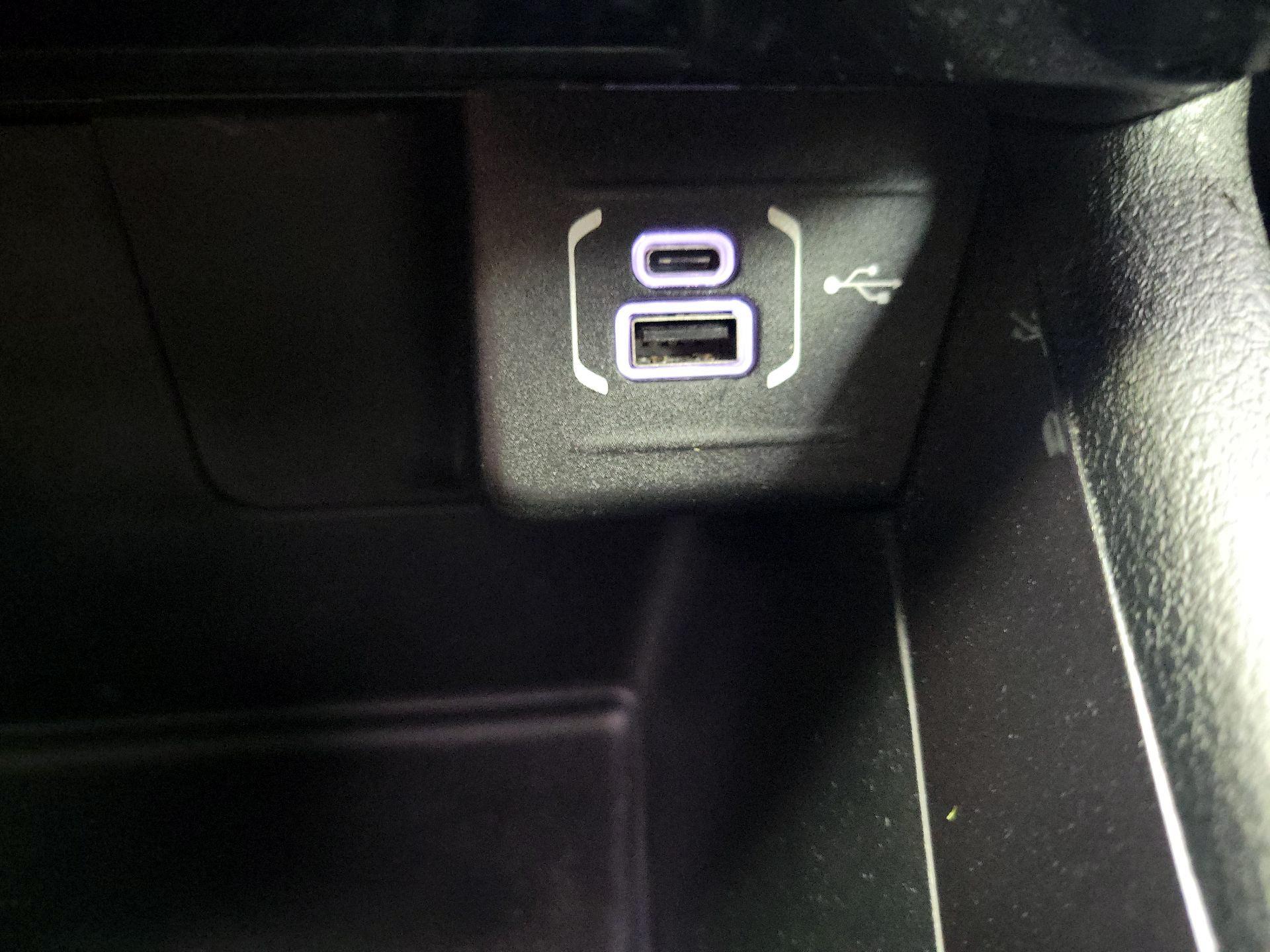 Thumbnail: 2022 Jeep Compass - 18