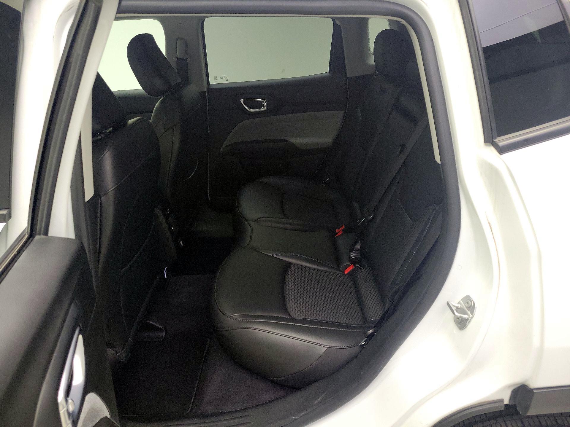 Thumbnail: 2022 Jeep Compass - 19