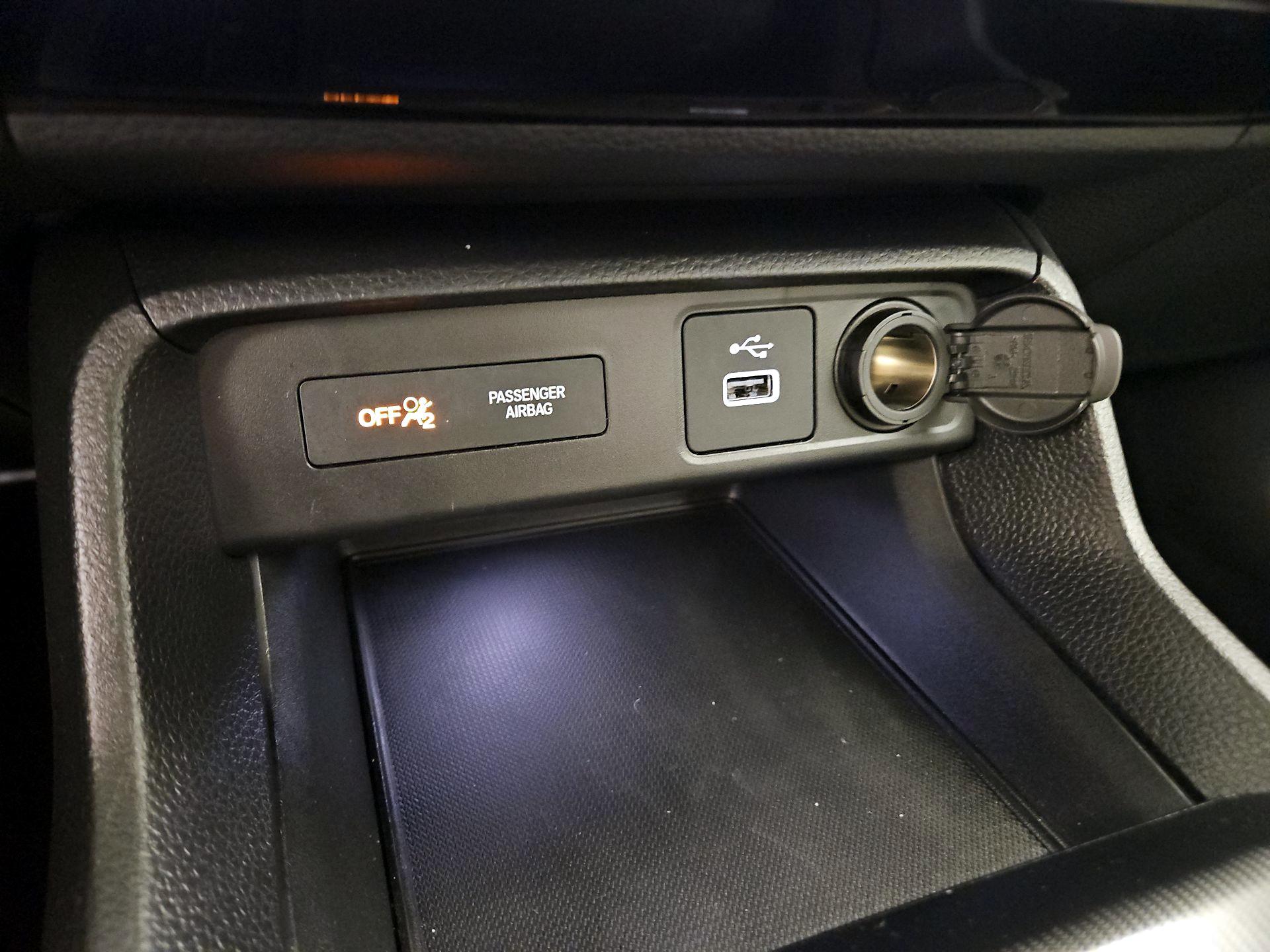 Thumbnail: 2024 Honda Civic - 18