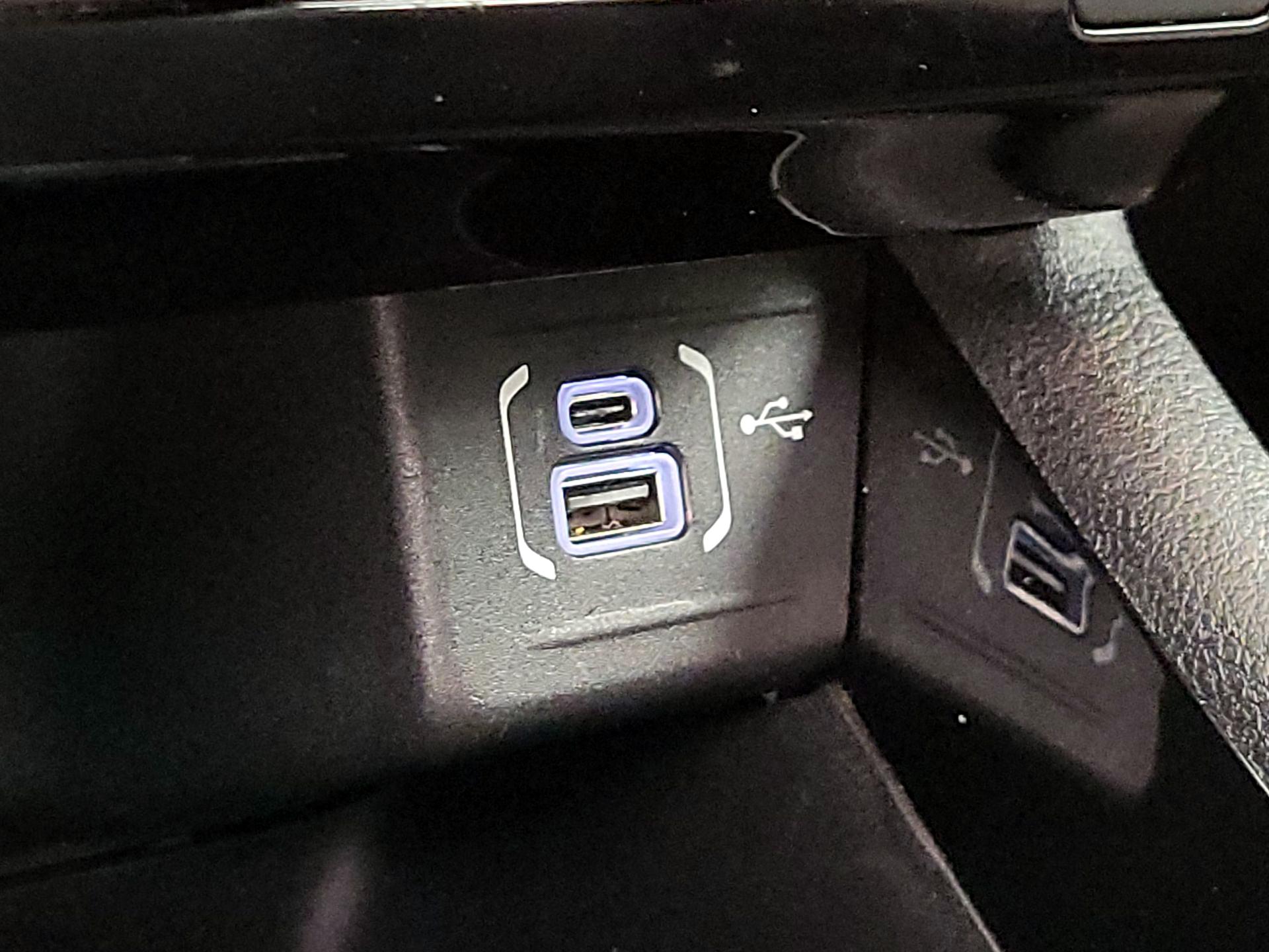 Thumbnail: 2022 Jeep Compass - 18