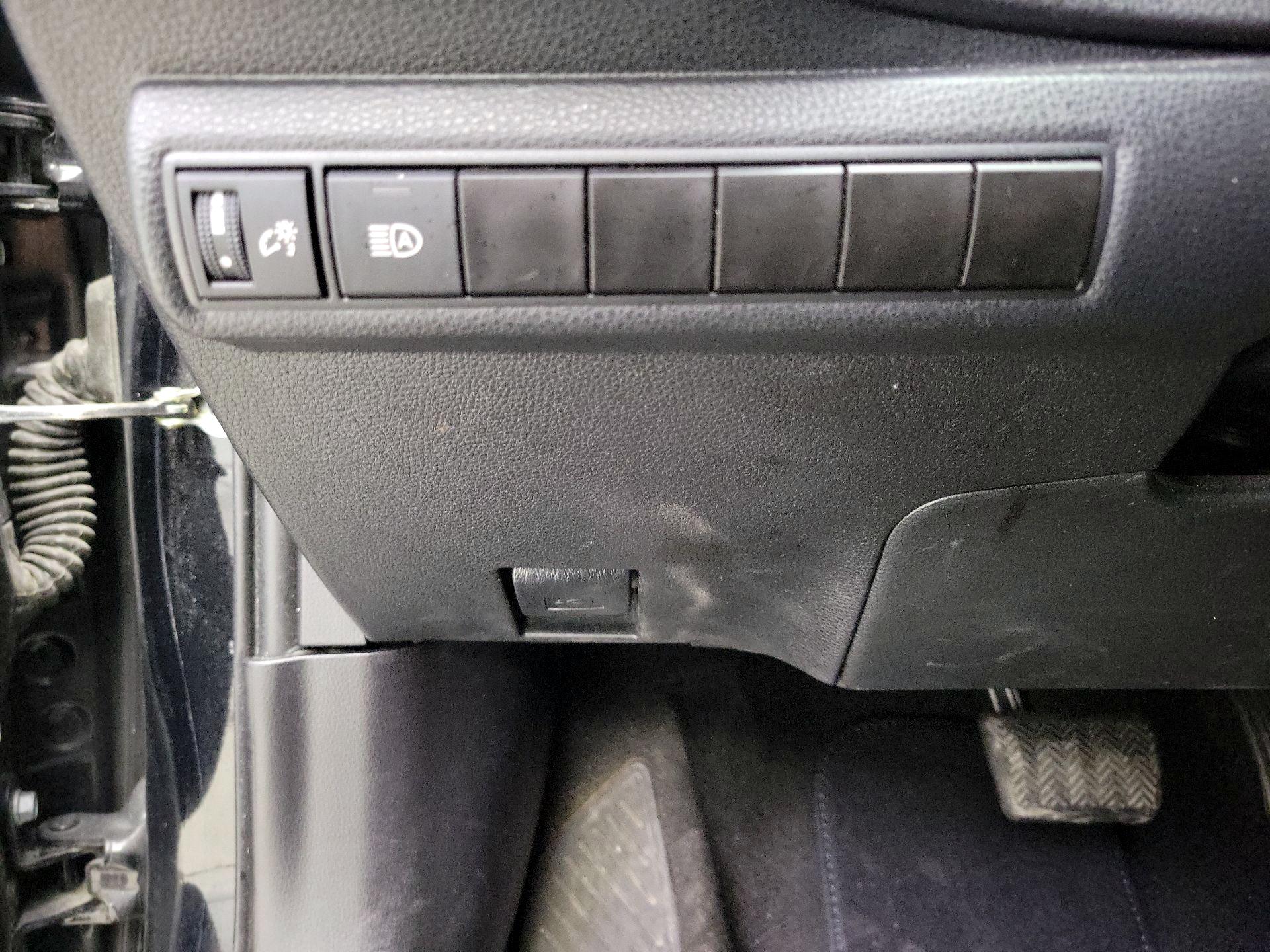 Thumbnail: 2024 Toyota Corolla - 13