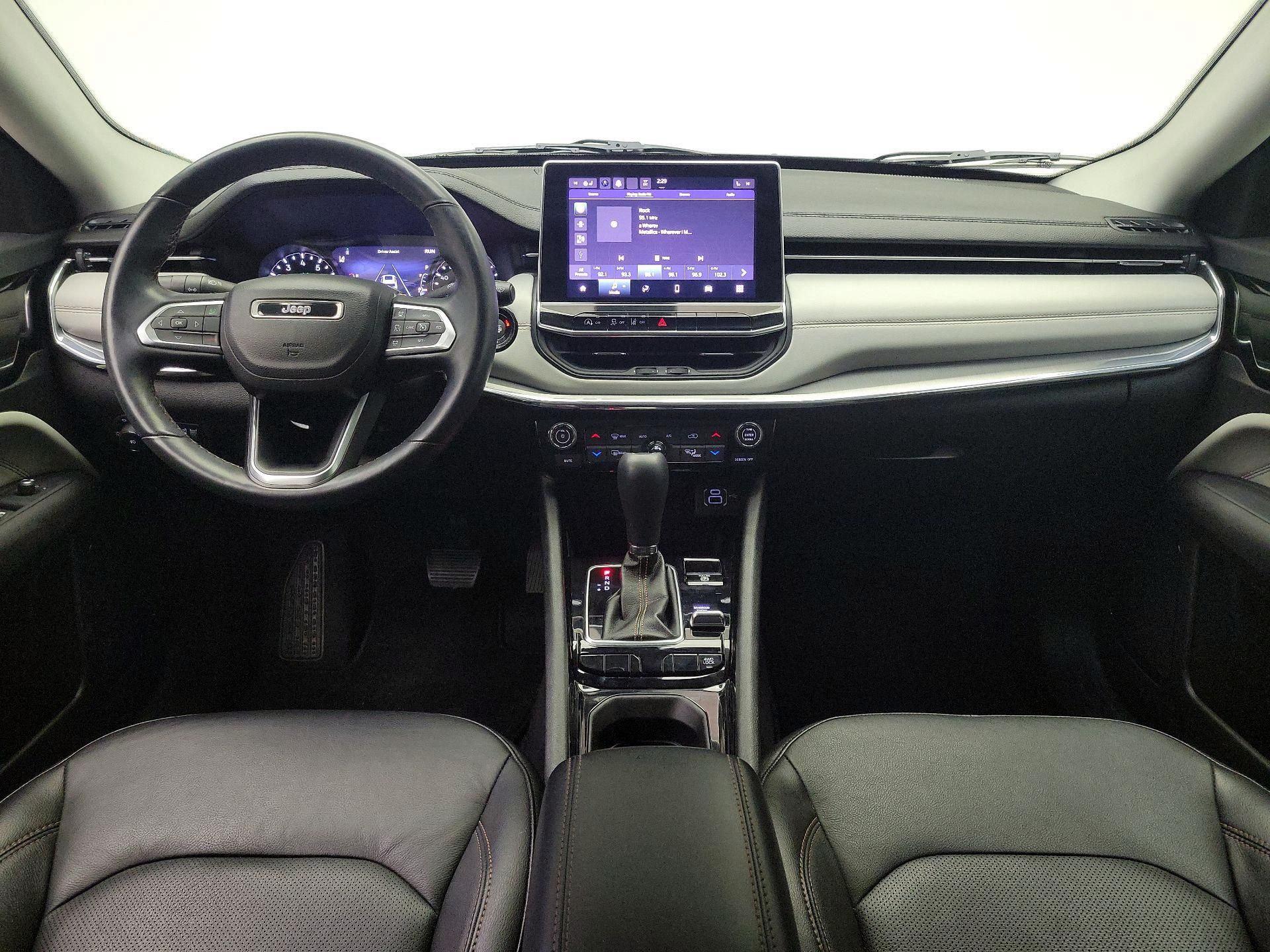 Thumbnail: 2022 Jeep Compass - 9