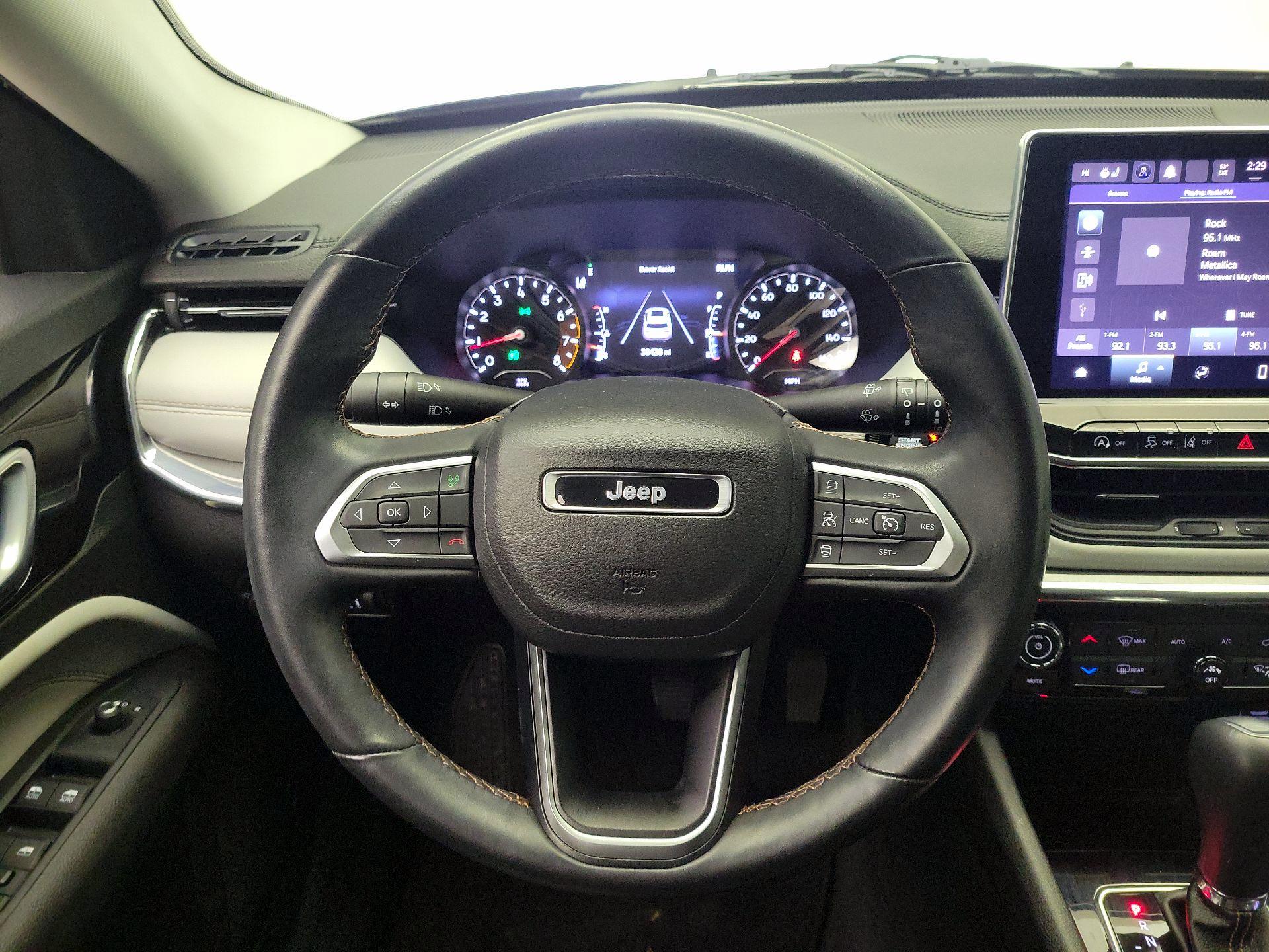 Thumbnail: 2022 Jeep Compass - 10