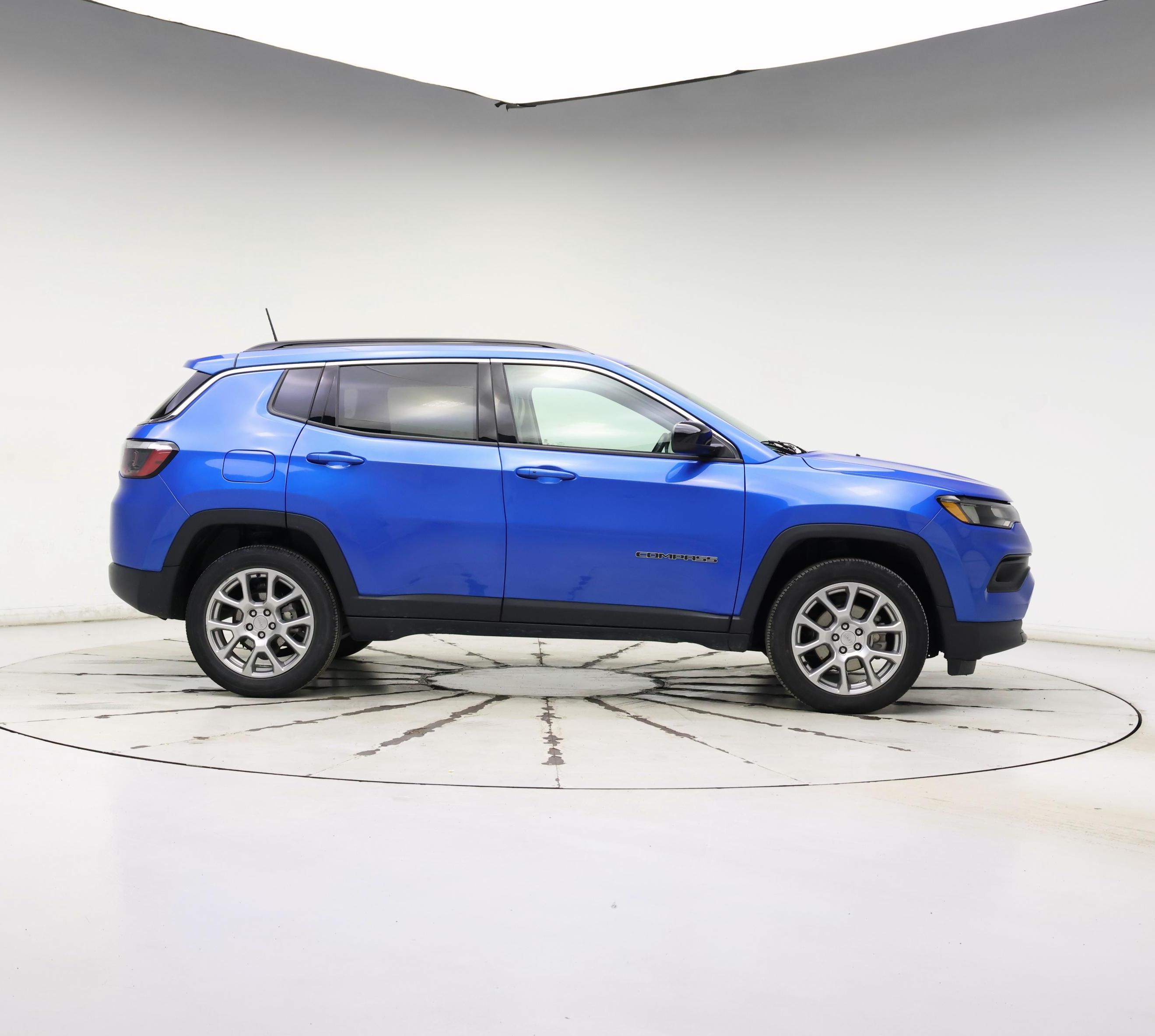 Thumbnail: 2022 Jeep Compass - 7