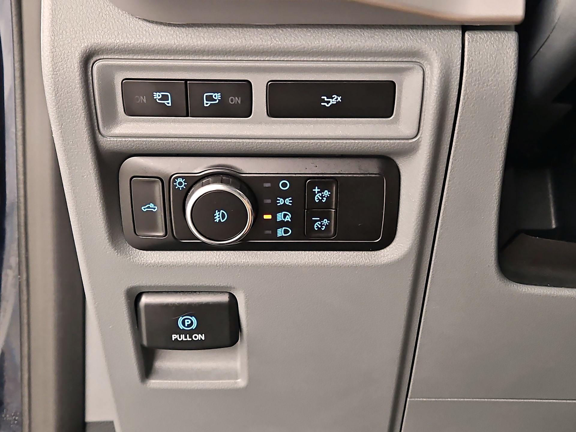 Thumbnail: 2023 Ford F-150 - 13