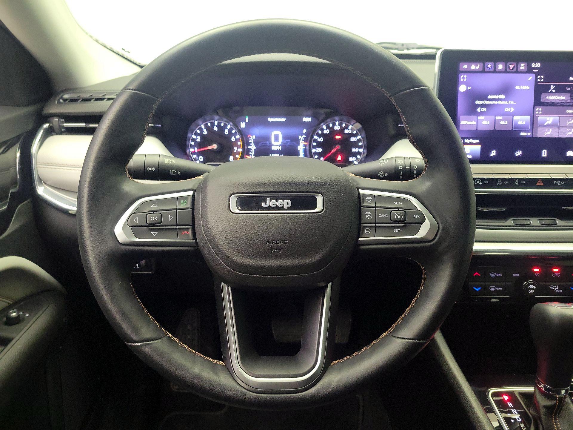 Thumbnail: 2022 Jeep Compass - 10