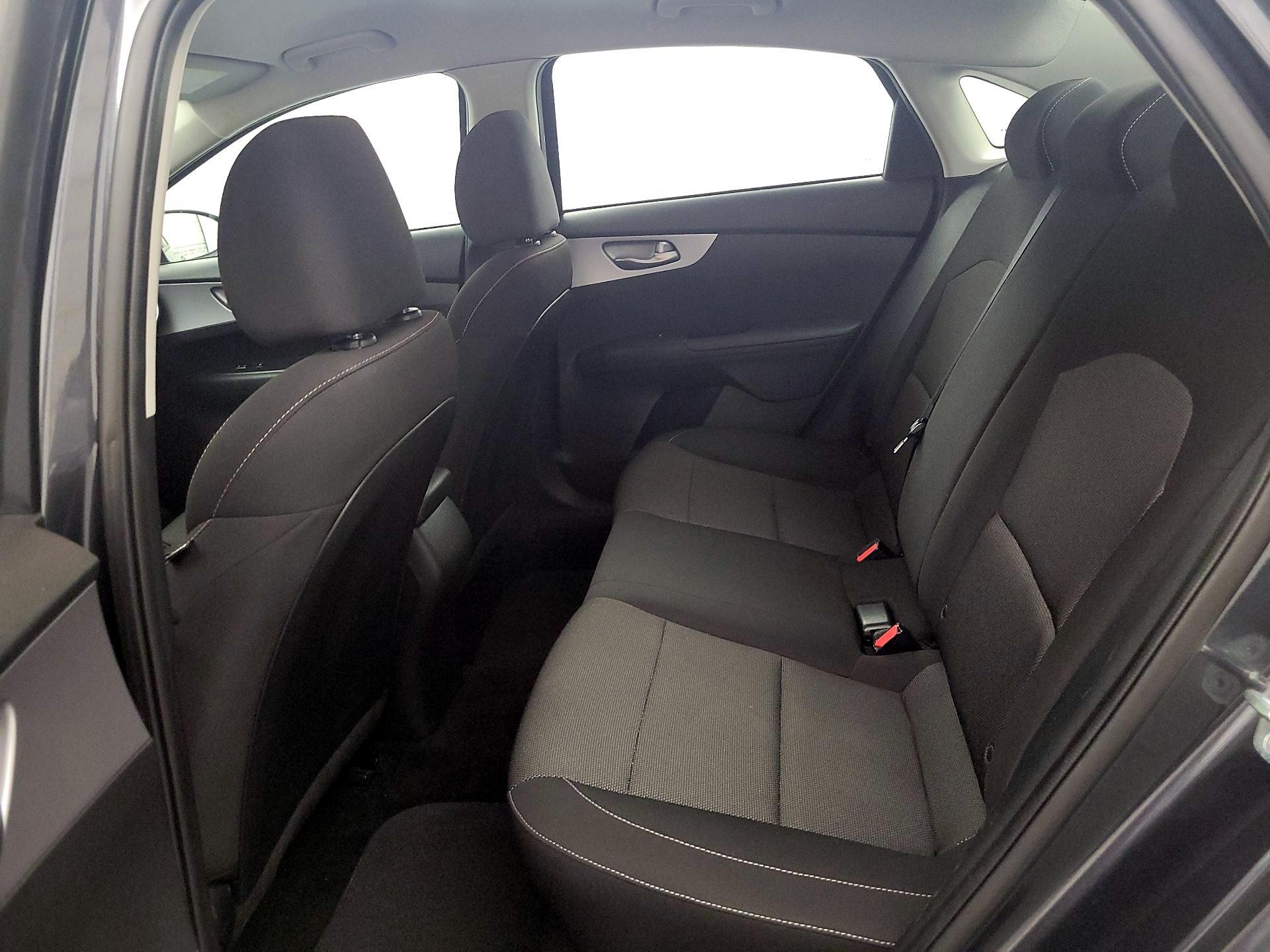 Thumbnail: 2023 Kia Forte - 19