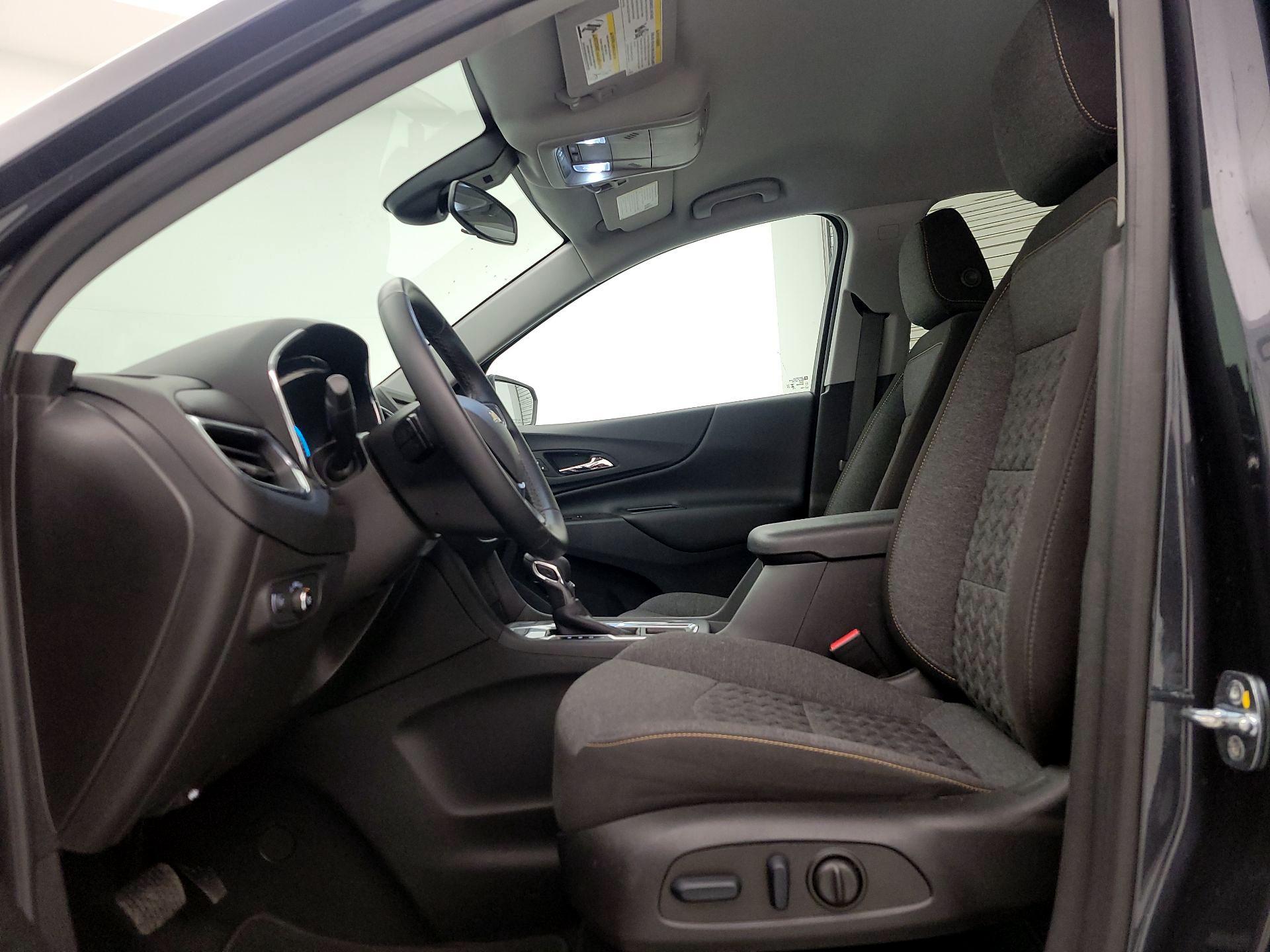 Thumbnail: 2023 Chevrolet Equinox - 11