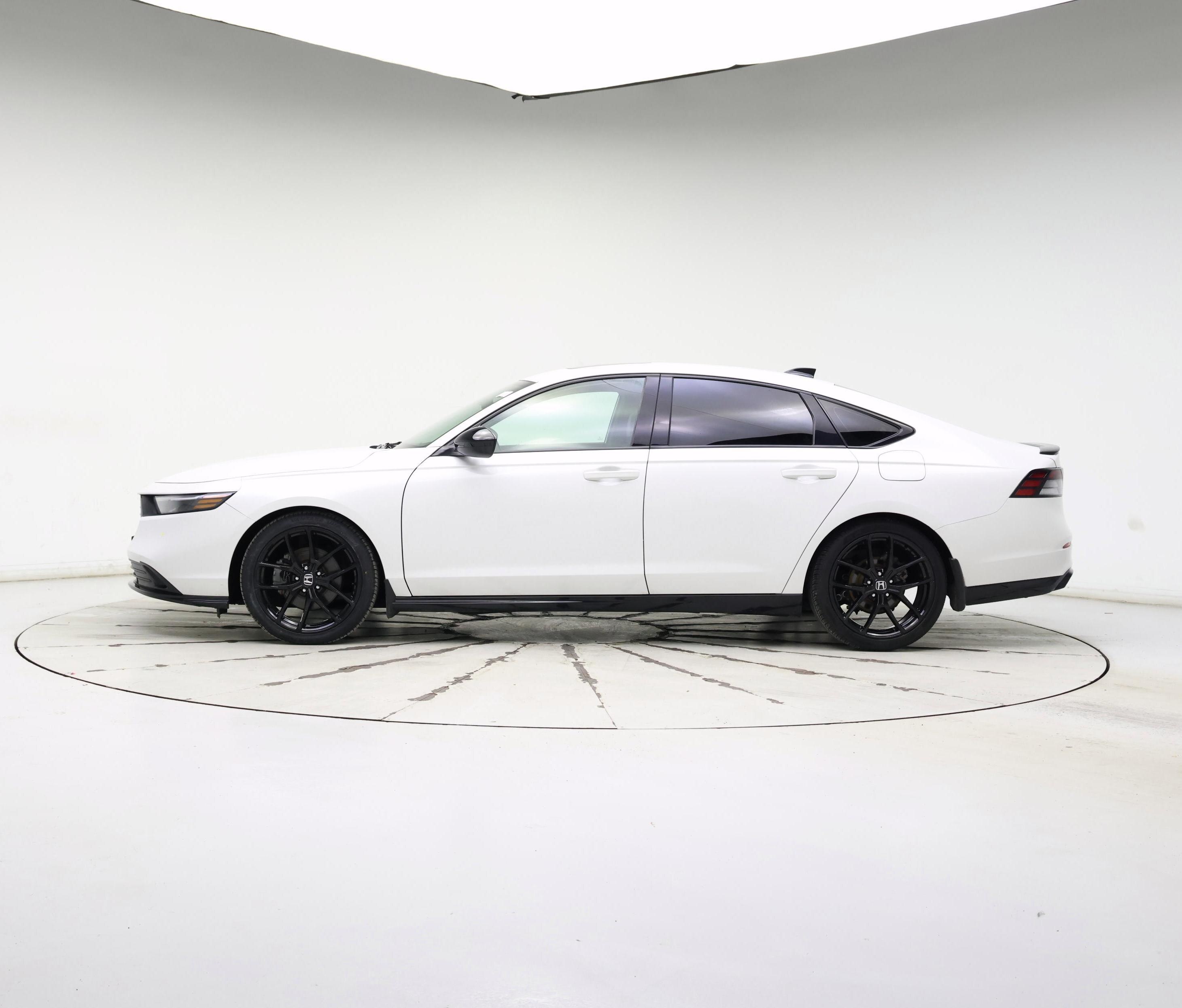 Thumbnail: 2023 Honda Accord - 3