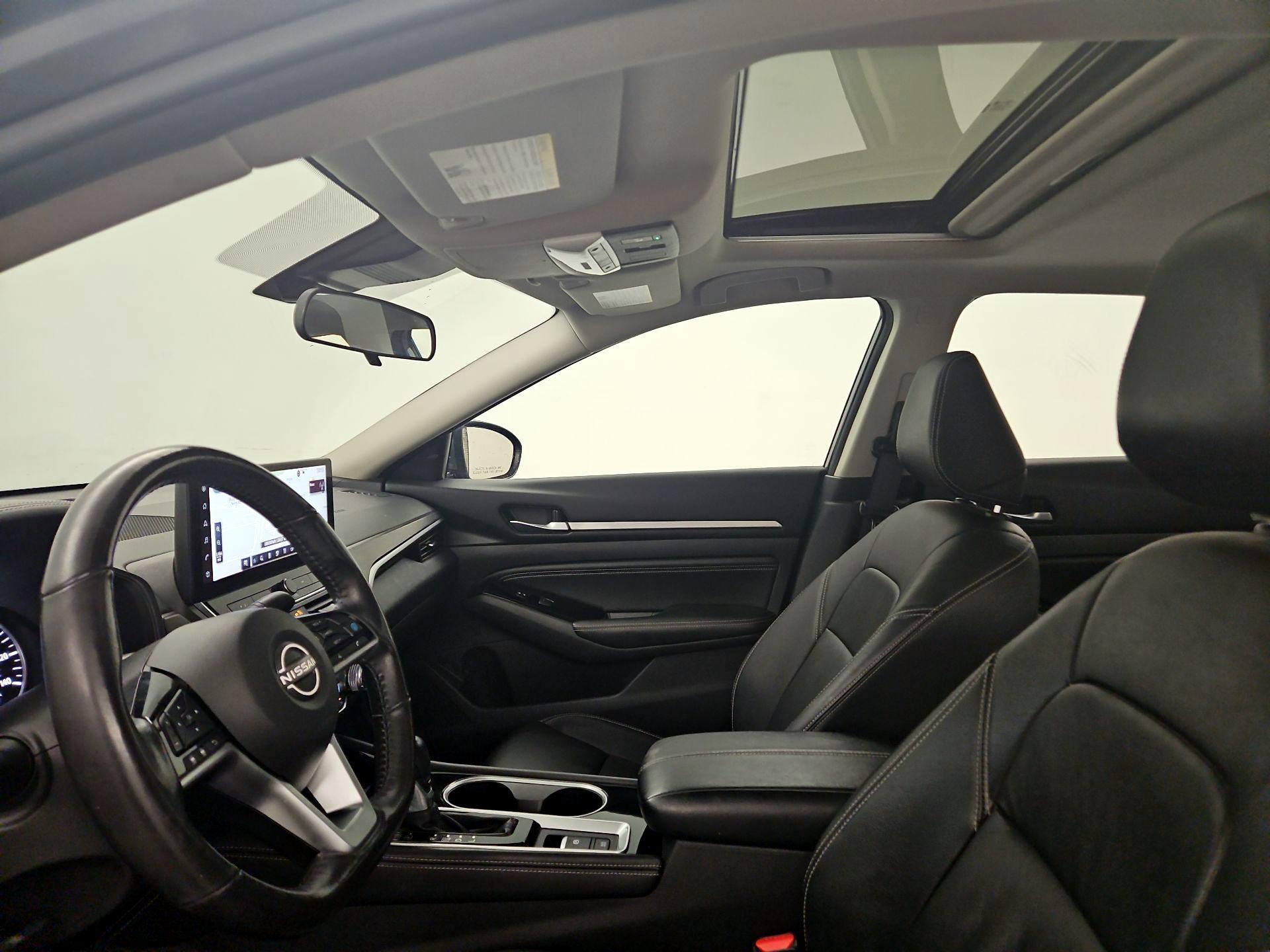 Thumbnail: 2023 Nissan Altima - 20