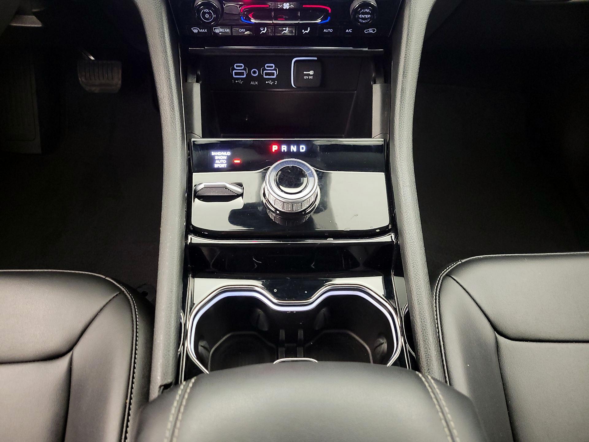 Thumbnail: 2023 Jeep Grand Cherokee - 18