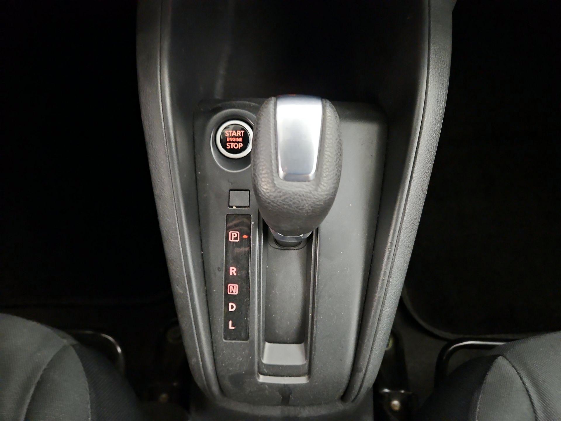 Thumbnail: 2023 Nissan Kicks - 17