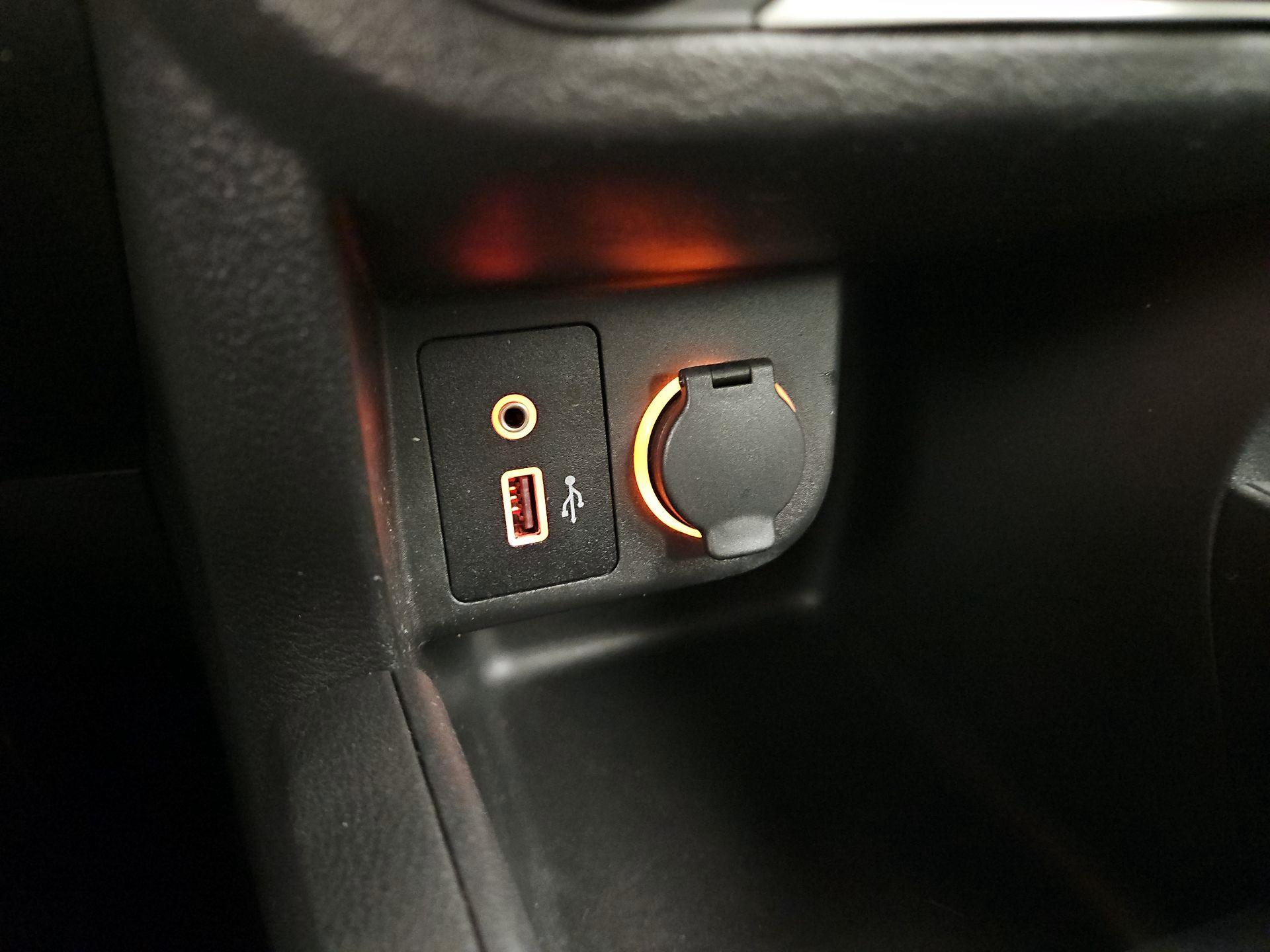 Thumbnail: 2023 Nissan Kicks - 18