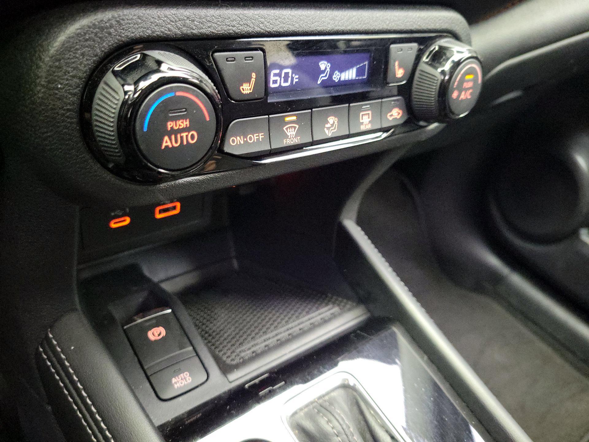 Thumbnail: 2023 Nissan Kicks - 16