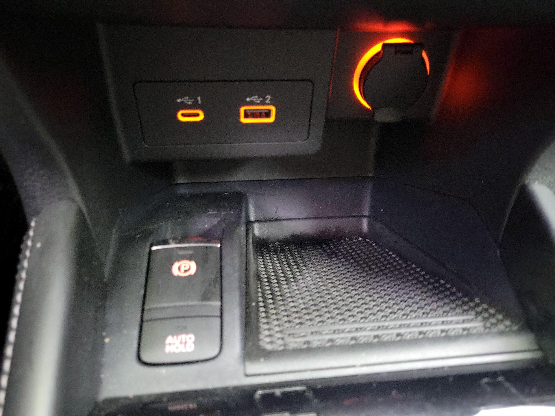 Thumbnail: 2023 Nissan Kicks - 18