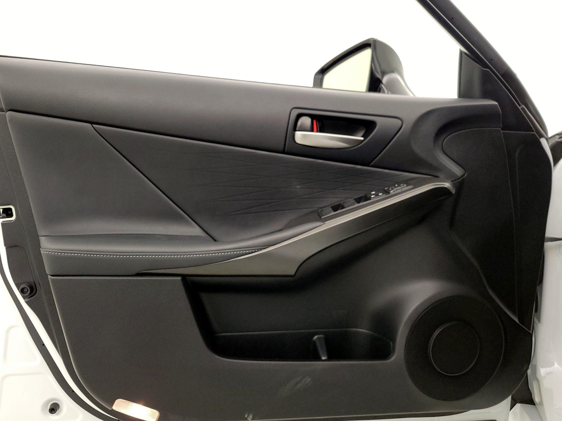 Thumbnail: 2022 Lexus IS - 12