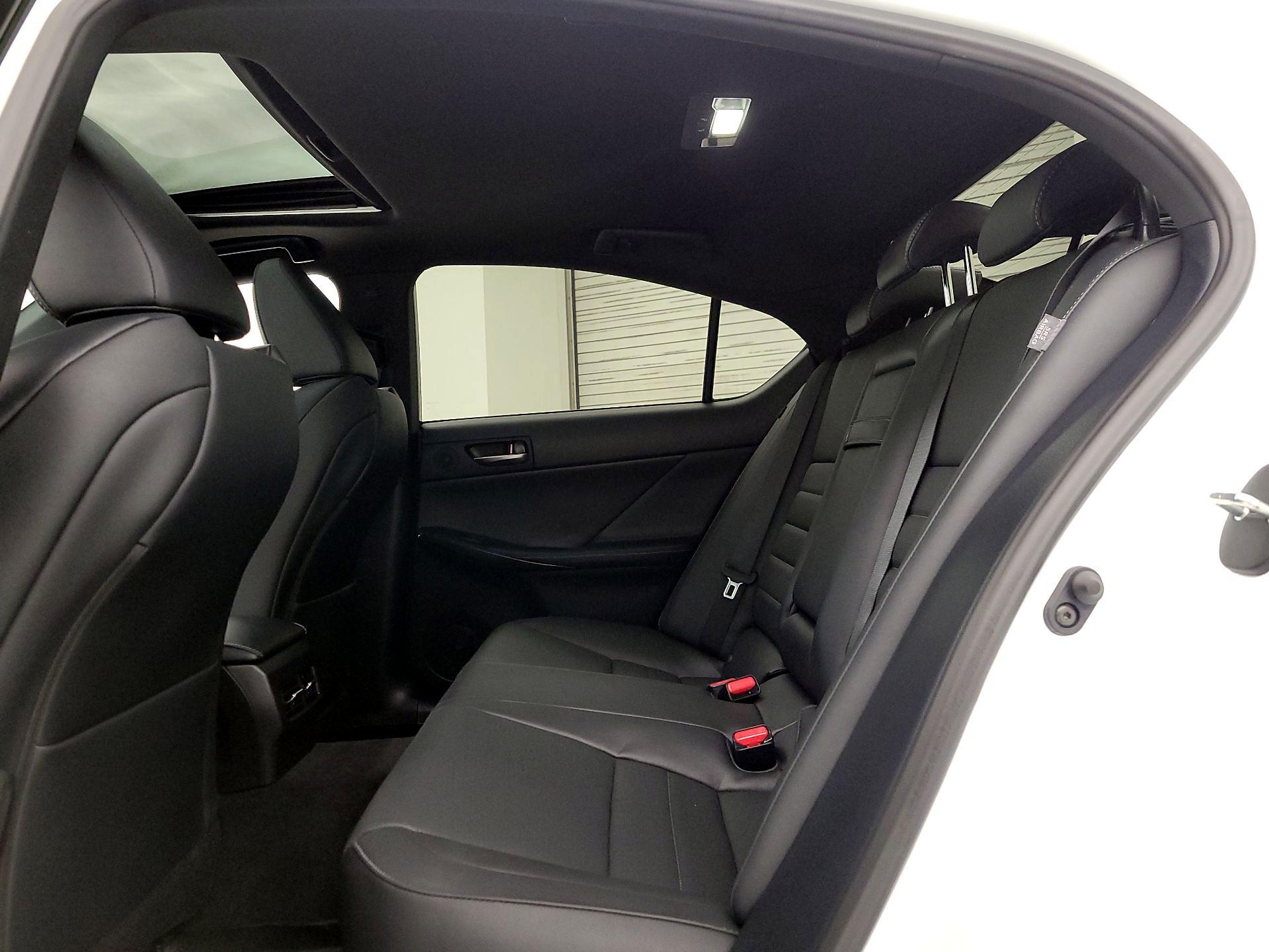 Thumbnail: 2022 Lexus IS - 20