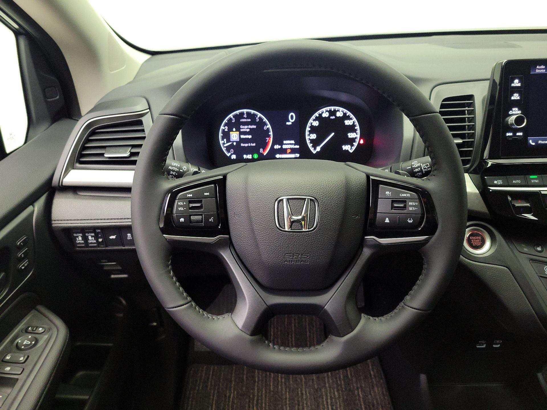 Thumbnail: 2025 Honda Odyssey - 10