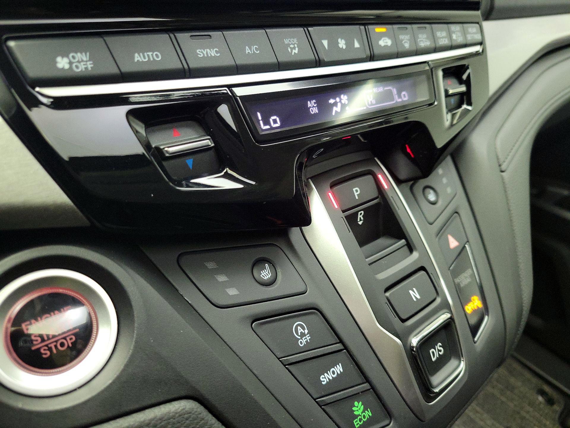 Thumbnail: 2025 Honda Odyssey - 16