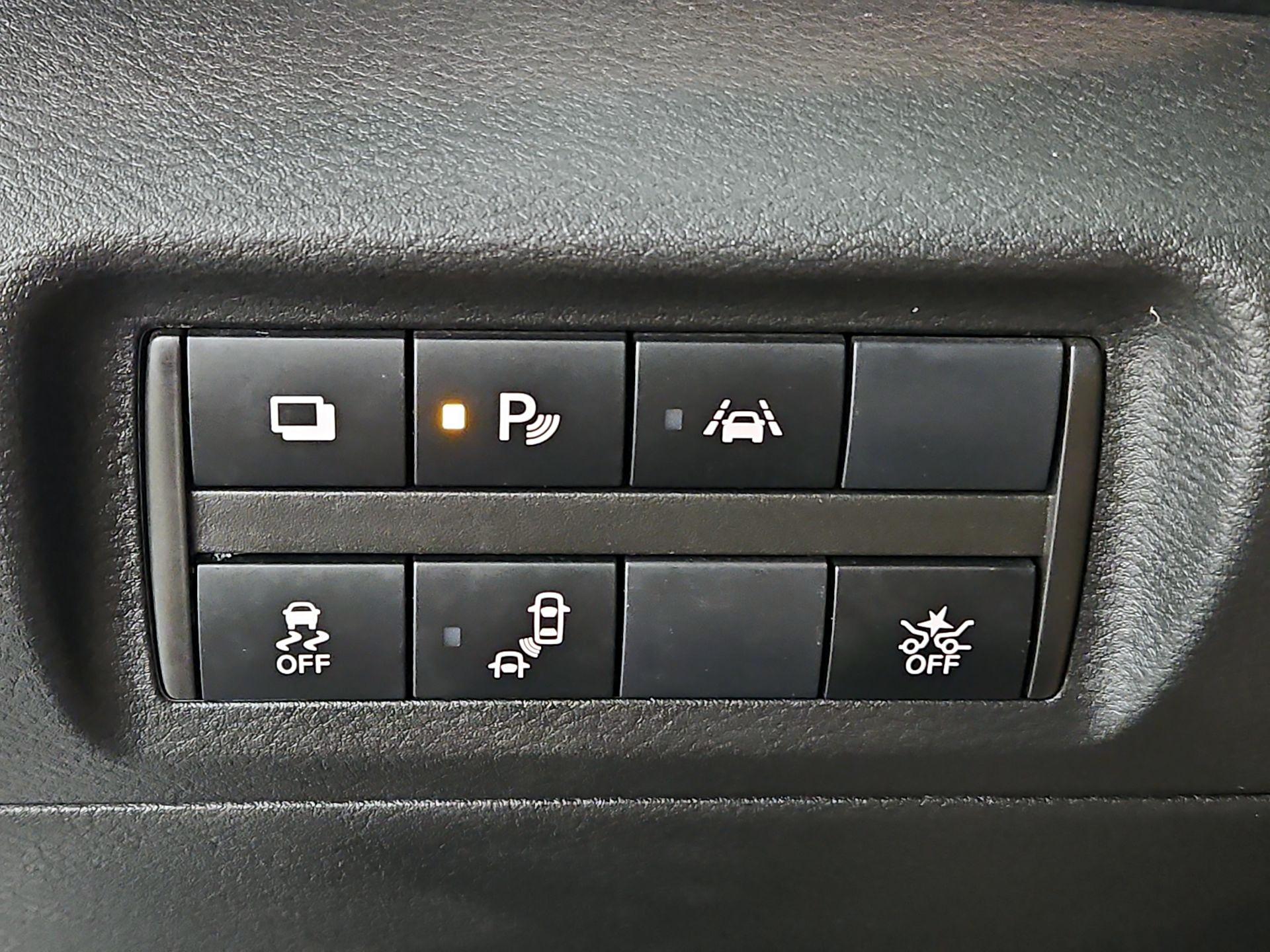 Thumbnail: 2023 Nissan Kicks - 13