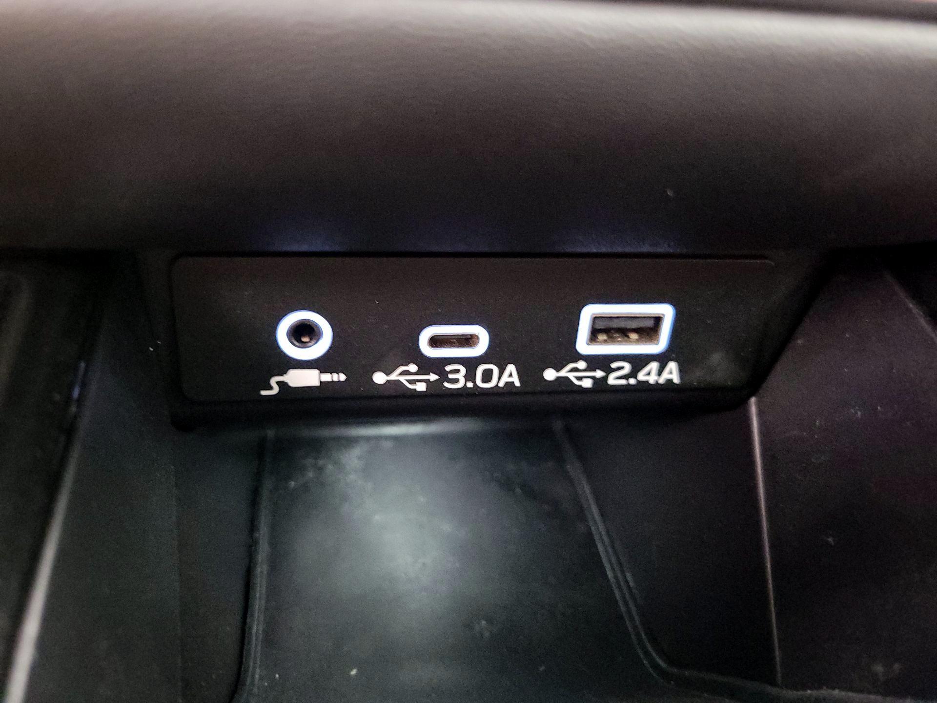 Thumbnail: 2024 Subaru Legacy - 18