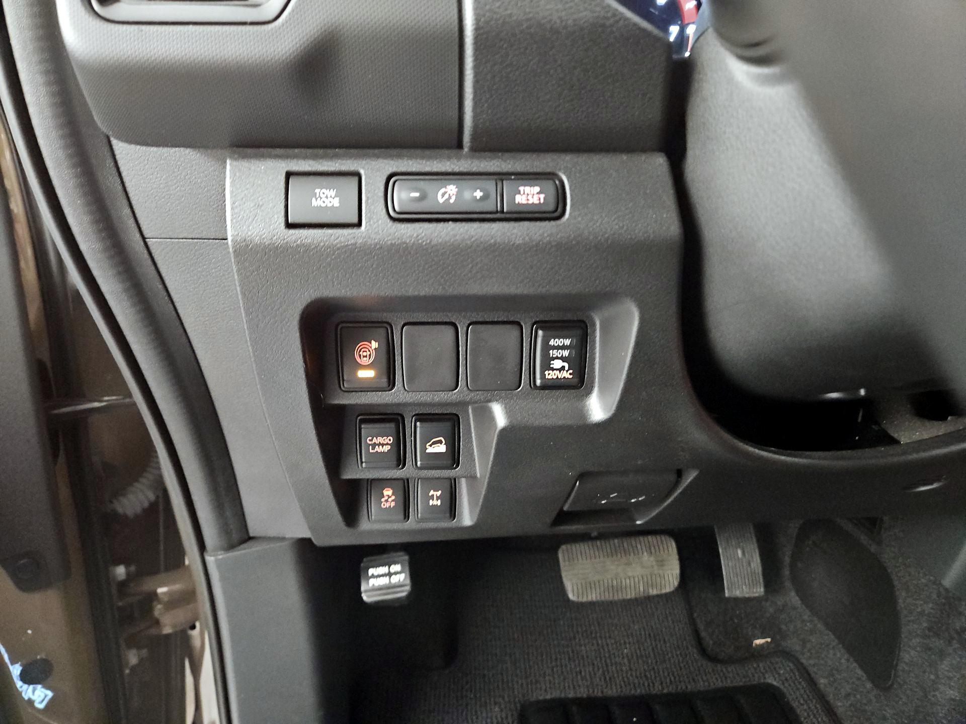 Thumbnail: 2023 Nissan Frontier - 13