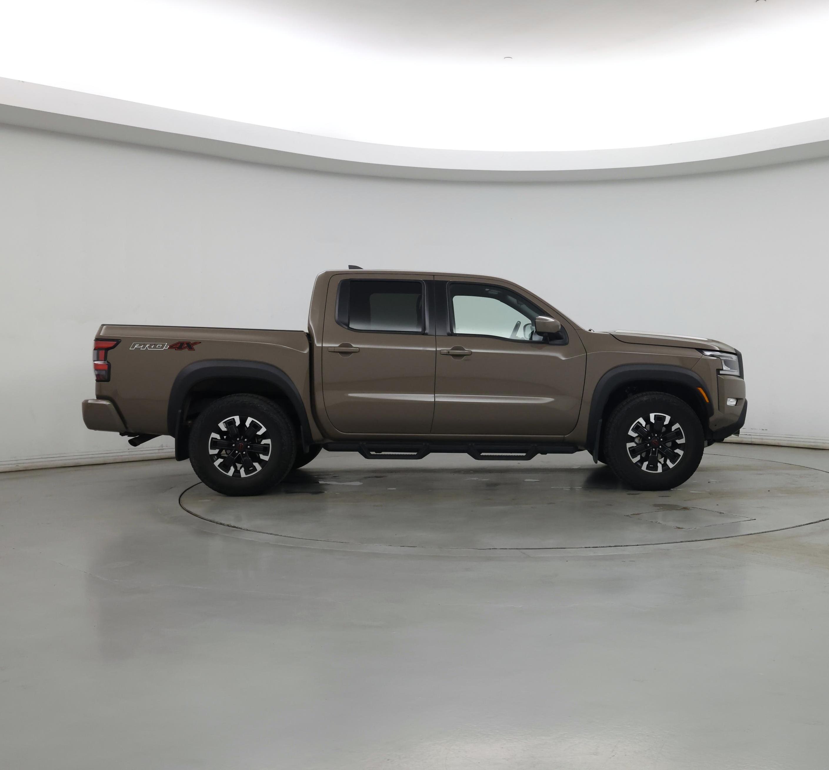 Thumbnail: 2023 Nissan Frontier - 7