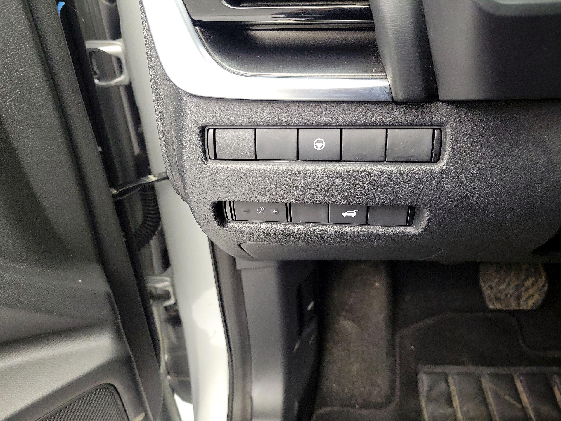 Thumbnail: 2023 Nissan Rogue - 13