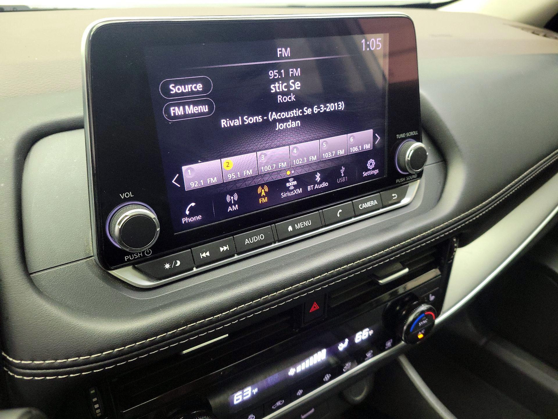 Thumbnail: 2023 Nissan Rogue - 15