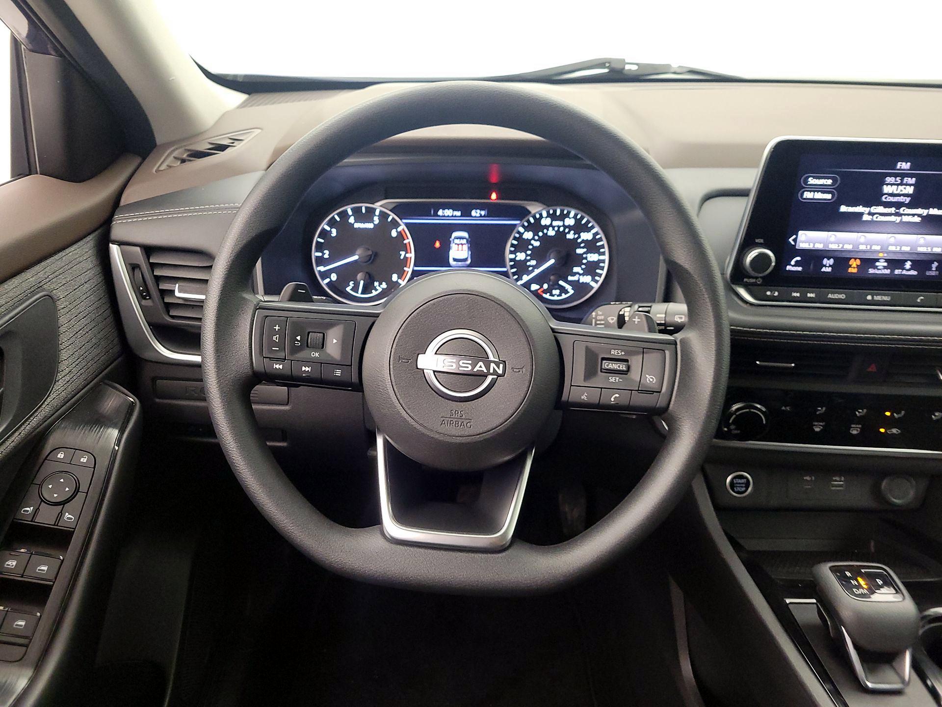 Thumbnail: 2023 Nissan Rogue - 10