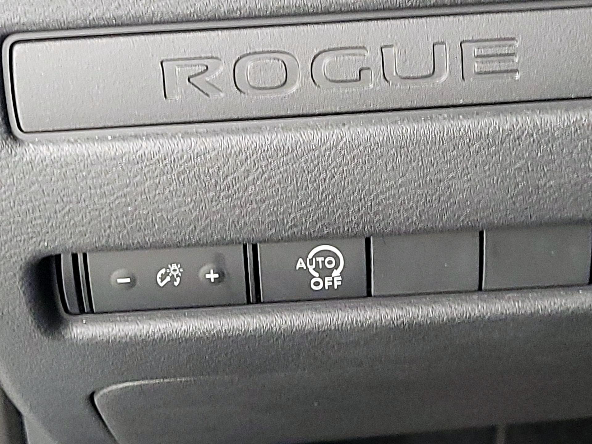 Thumbnail: 2023 Nissan Rogue - 13