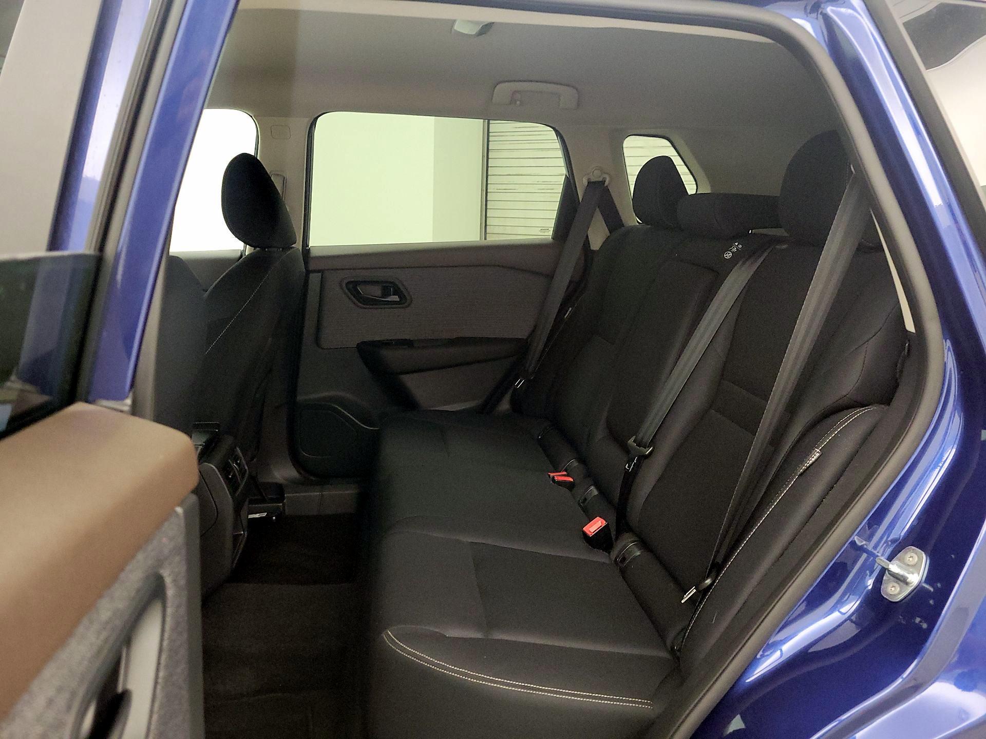 Thumbnail: 2023 Nissan Rogue - 19