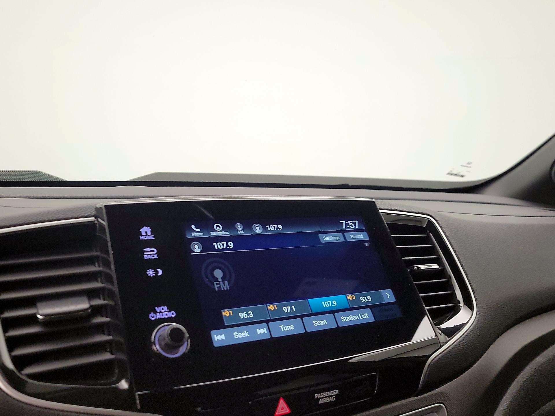 Thumbnail: 2022 Honda Passport - 16