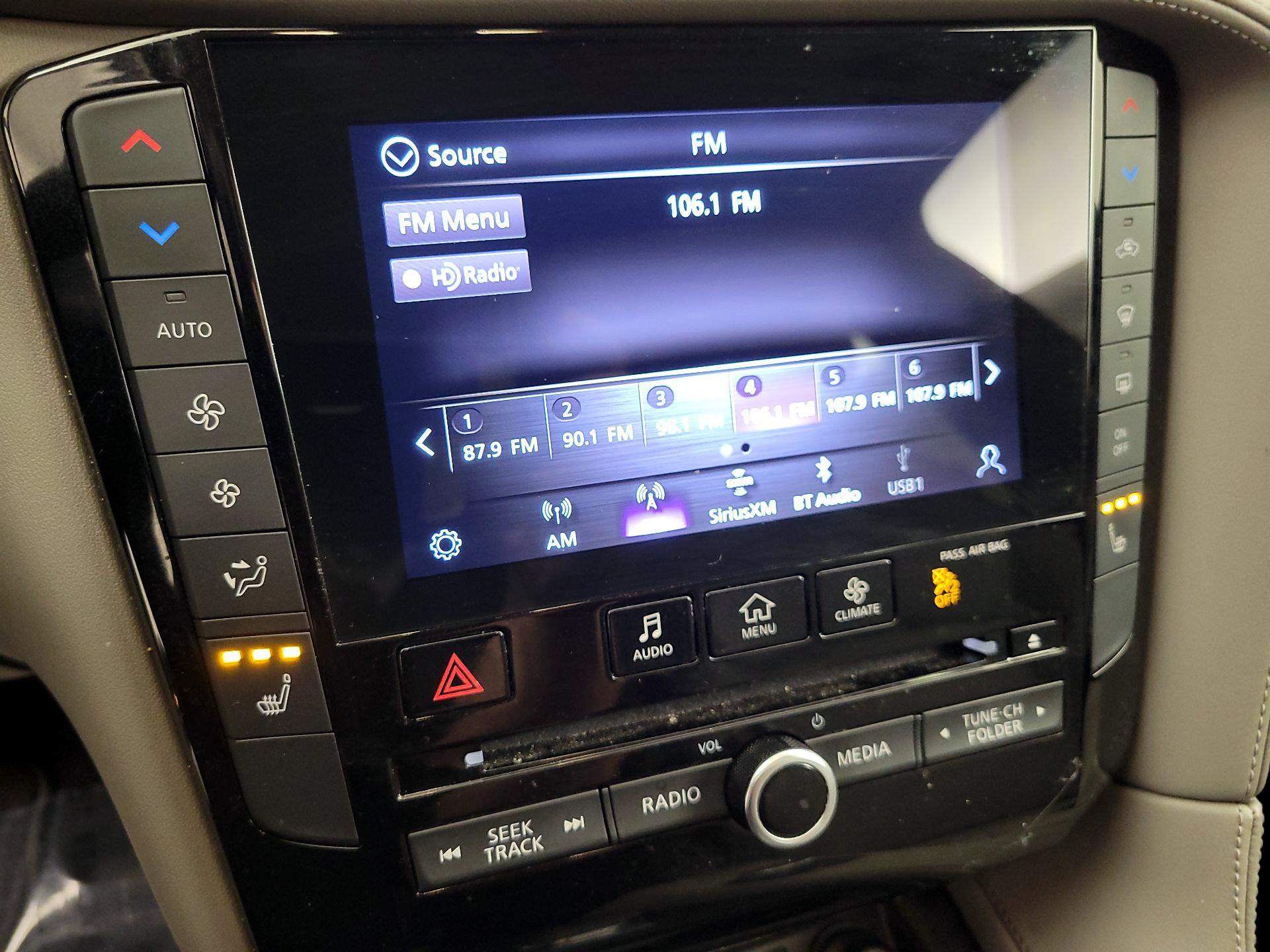 Thumbnail: 2023 INFINITI QX50 - 13