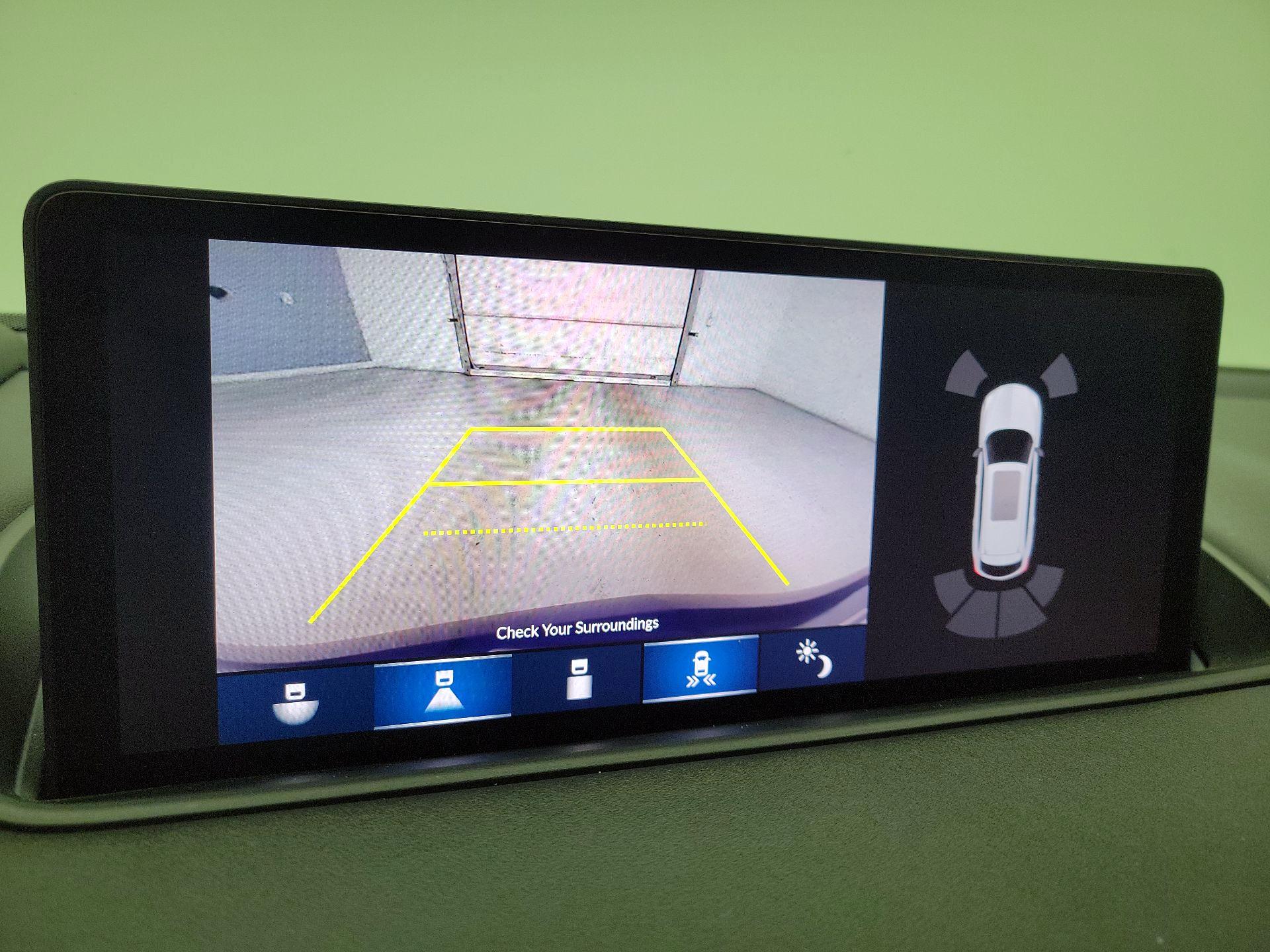 Thumbnail: 2022 Acura MDX - 13